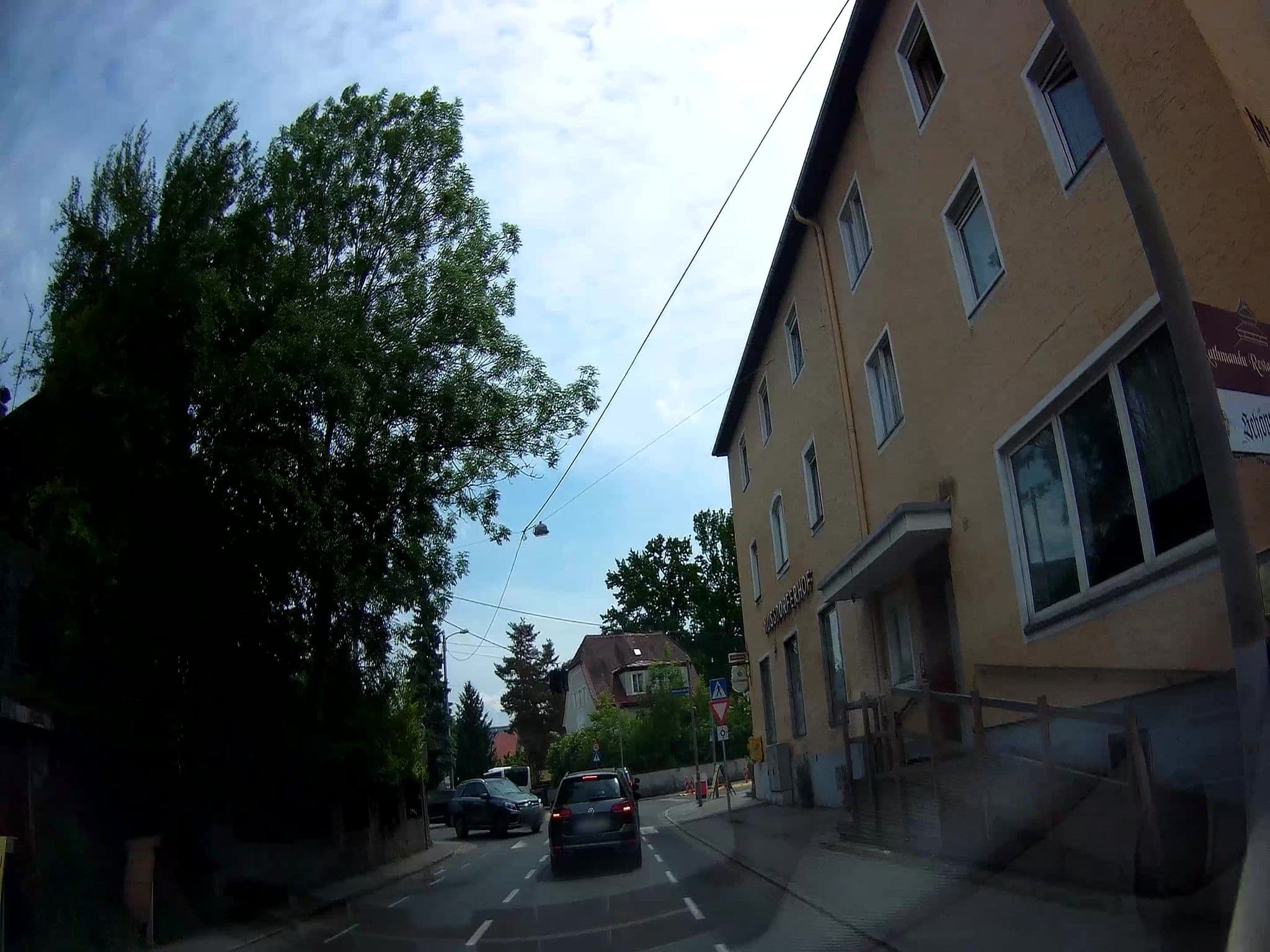 Street view near Hotel Nussdorferhof, Salzburg — © fuchserl (CC BY-SA · Mapillary)