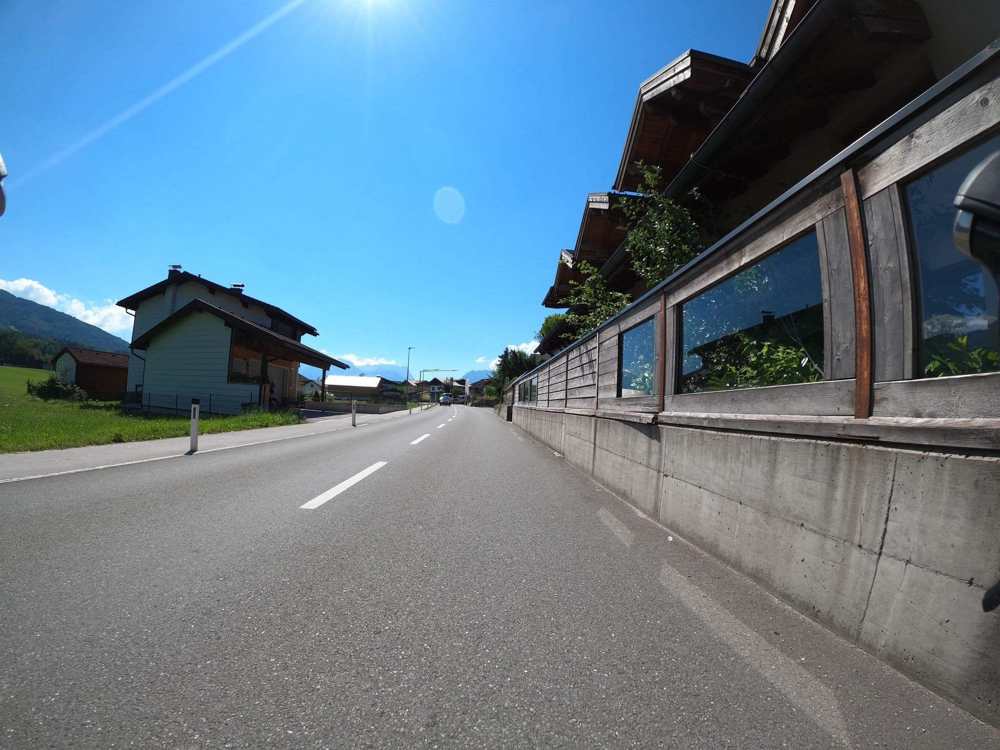 Street view near J.Fagerer Zimmereigesellschaft m.b.H., Adnet — © Langfahrer (CC BY-SA · Mapillary)