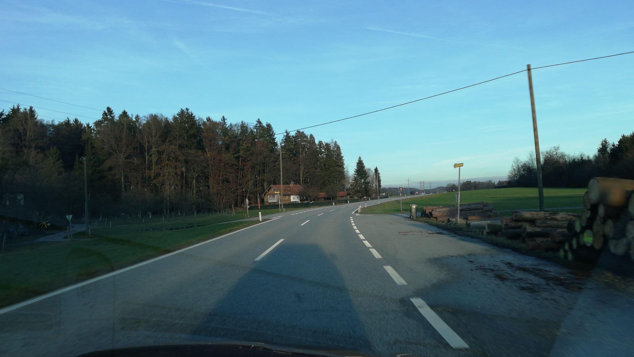 Street view near Seewirt, Ostermiething — © gzin (CC BY-SA · Mapillary)