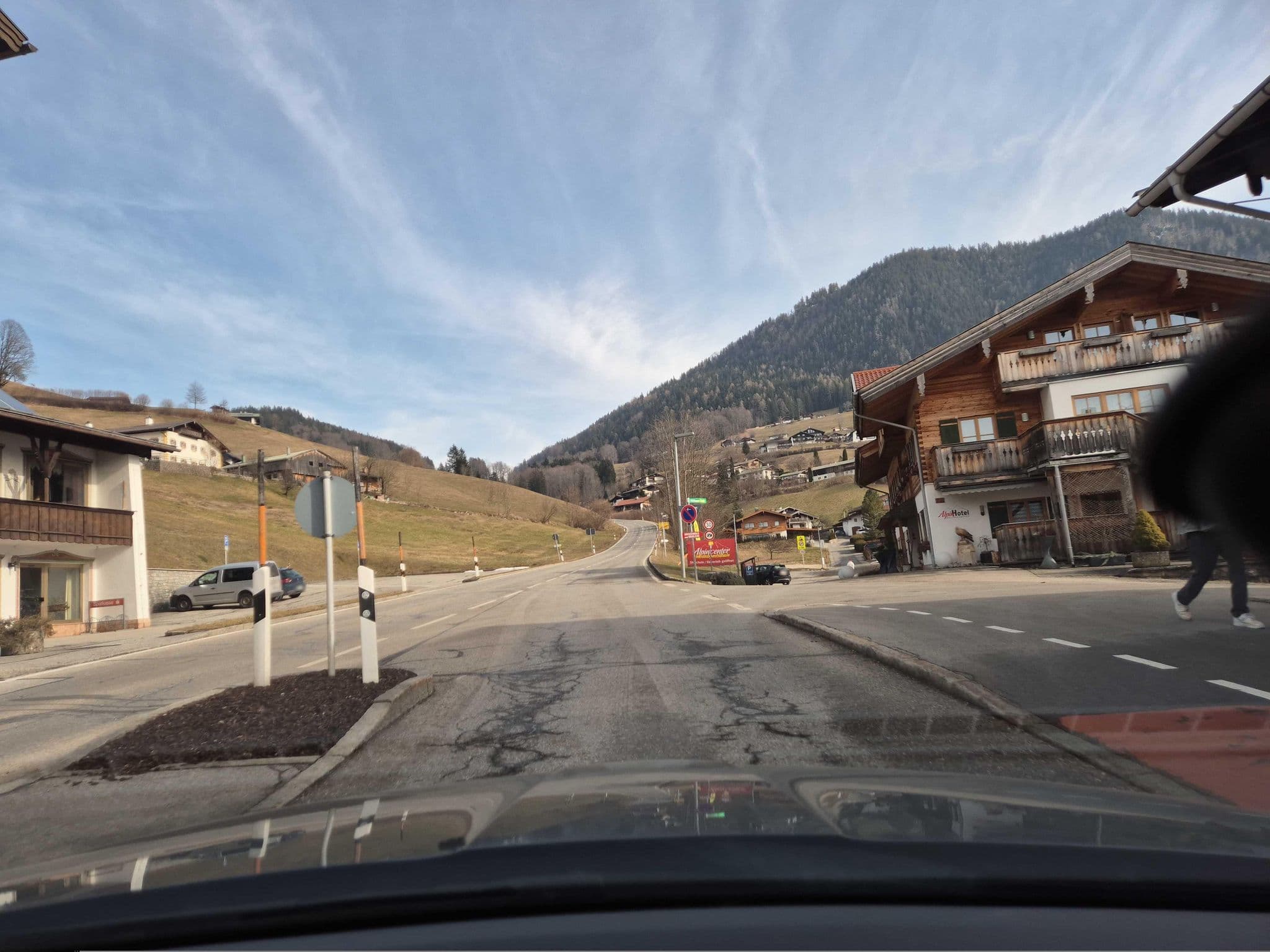 Street view near Gasthof-hotel "Zur Post", Hallein — © schermy_at (CC BY-SA · Mapillary)