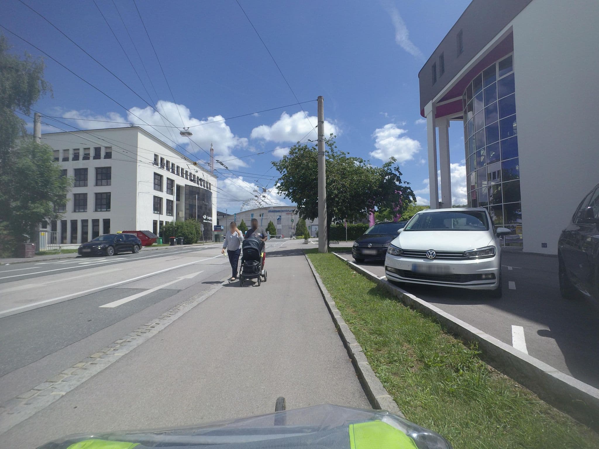 Street view near Arena City Hotel Salzburg, Salzburg — © schermy_at (CC BY-SA · Mapillary)