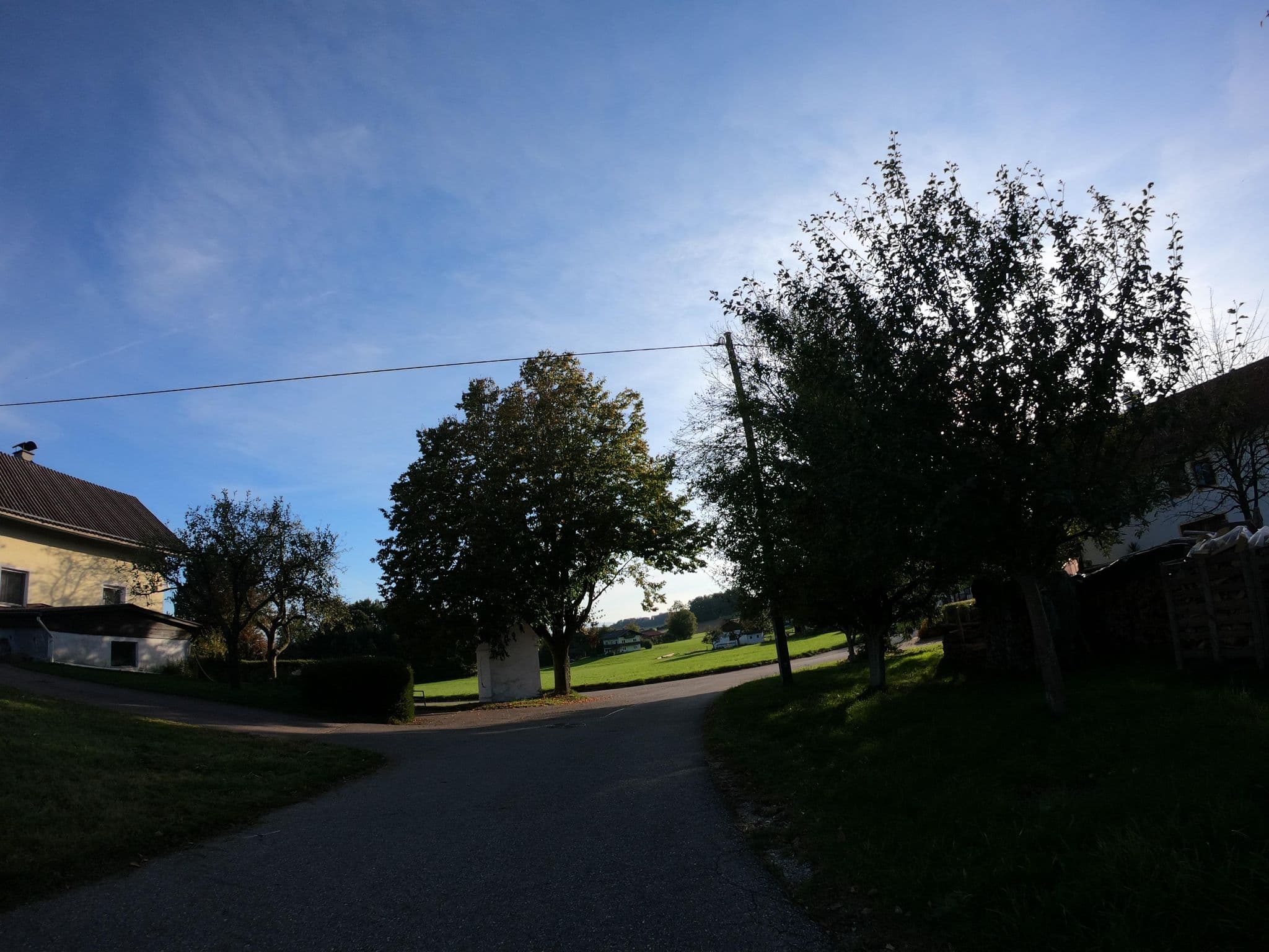 Street view near Brigitta Manglberger, Ostermiething — © flansch (CC BY-SA · Mapillary)