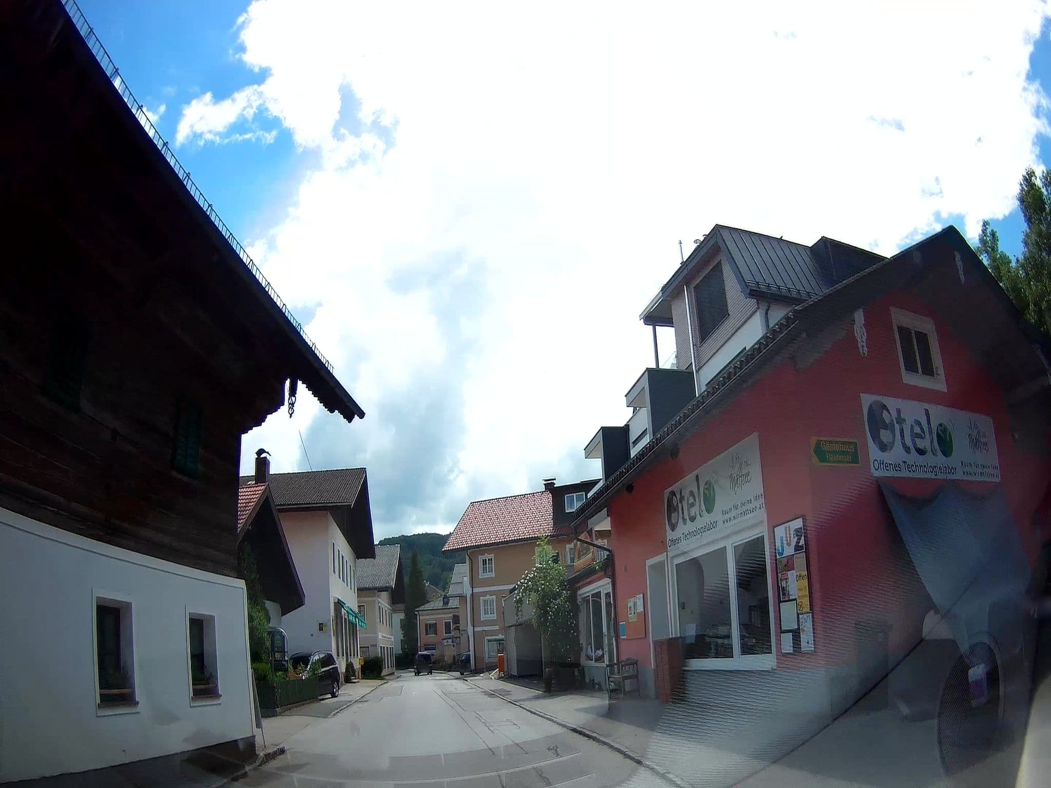 Street view near Haidinger Haus, Mattsee — © fuchserl (CC BY-SA · Mapillary)