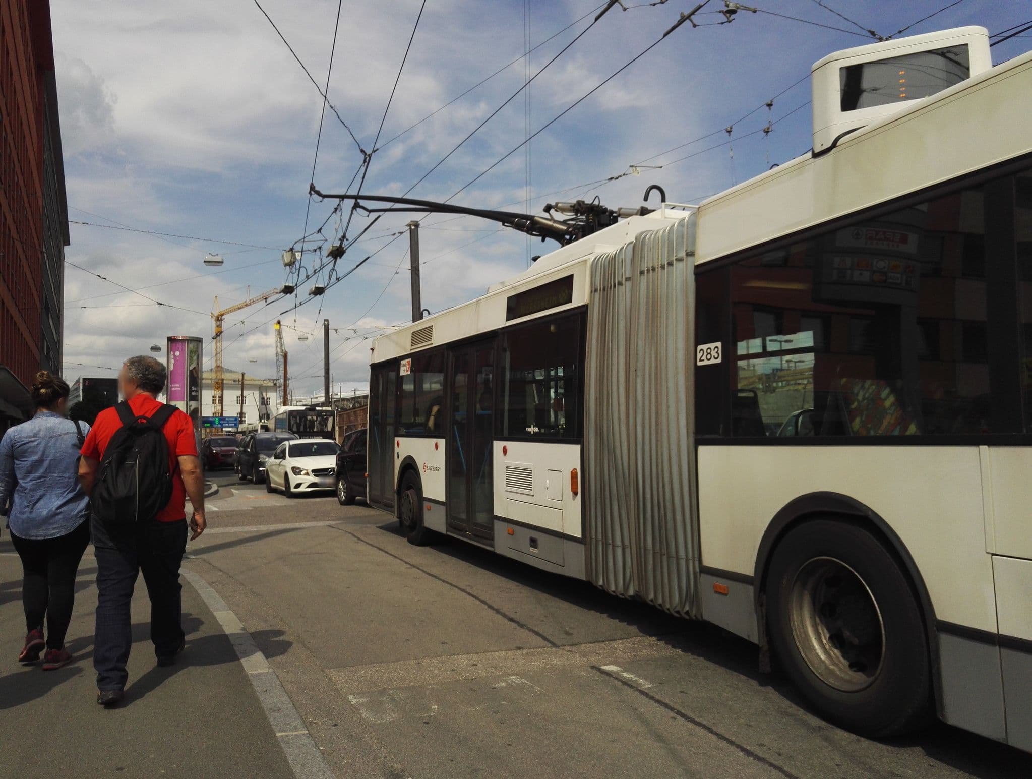 Street view near Evido Hotel Zimmer 115, Salzburg — © aceini (CC BY-SA · Mapillary)