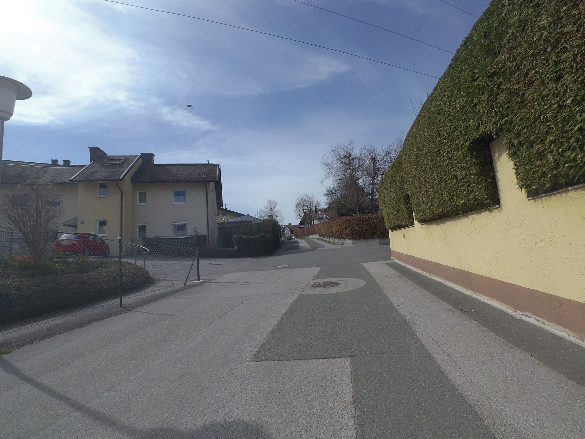 Street view near Ing. Kurt Strasser, Siezenheim — © schermy_at (CC BY-SA · Mapillary)
