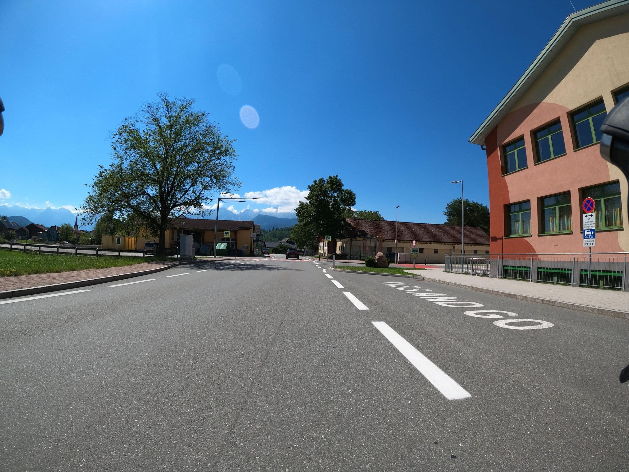 Street view near Gasthof Zur Post, Adnet — © Langfahrer (CC BY-SA · Mapillary)