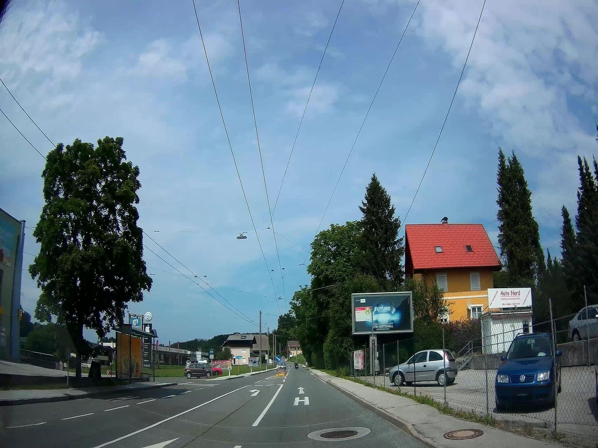 Street view near Da geht’s mir gut, Esch — © fuchserl (CC BY-SA · Mapillary)