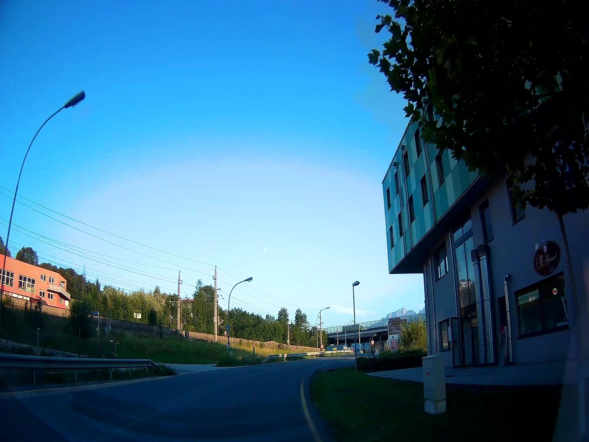 Street view near jess HOTEL Urstein, Taxach — © fuchserl (CC BY-SA · Mapillary)