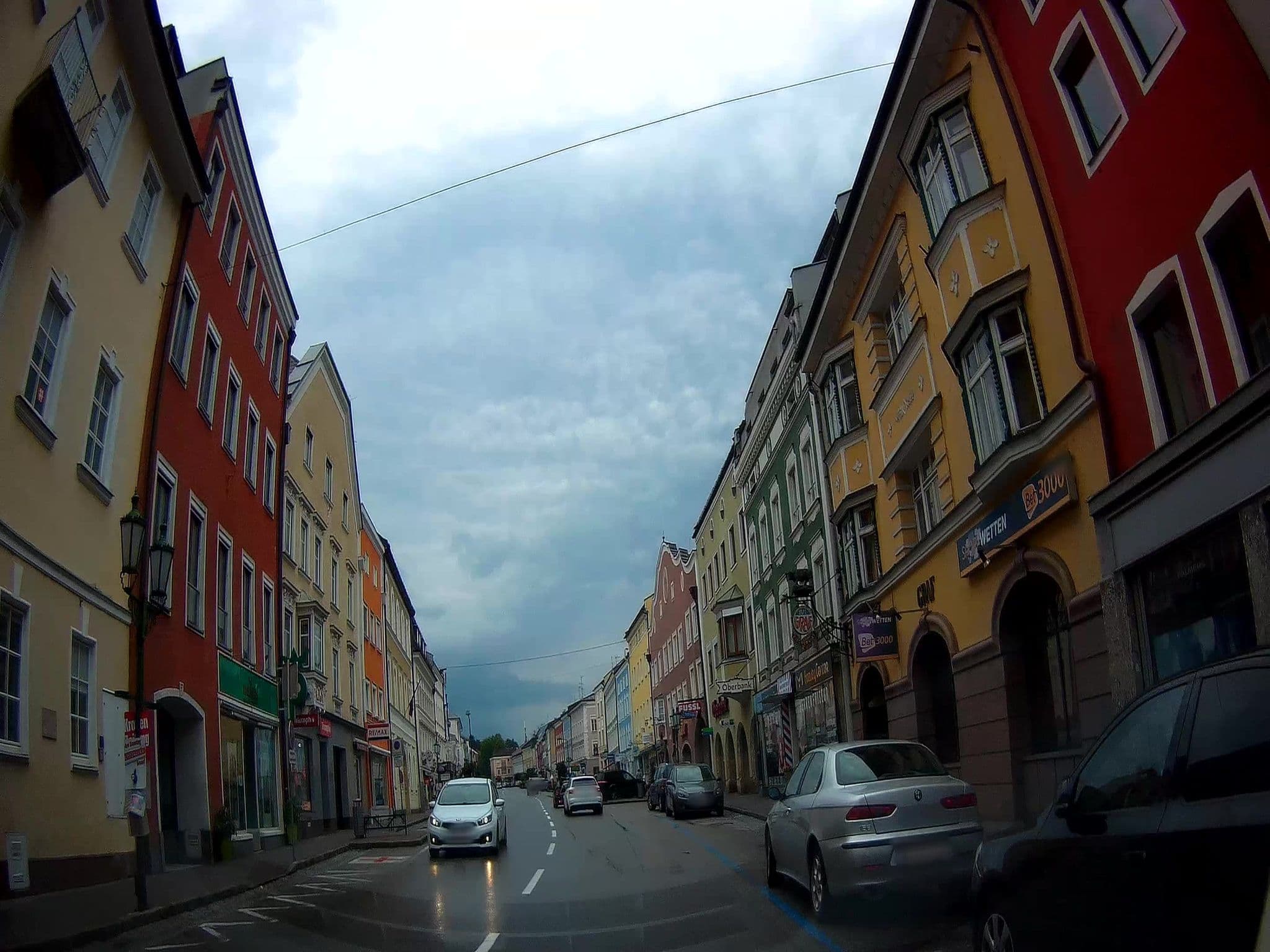 Street view near Gasthof Kirchenwirt, Mattighofen — © fuchserl (CC BY-SA · Mapillary)