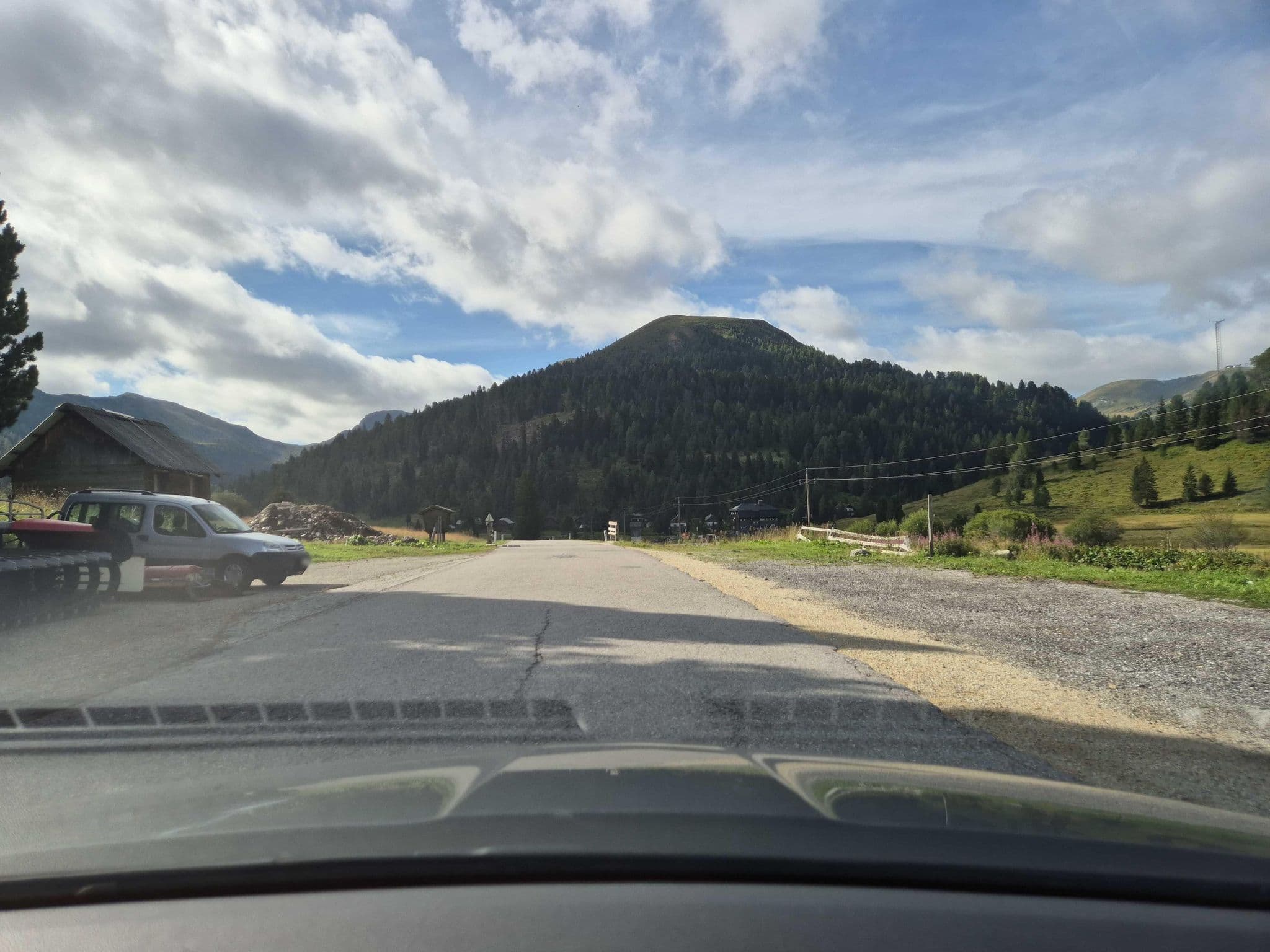 Street view near Jugendgästehaus Schönfeld, Unternberg — © schermy_at (CC BY-SA · Mapillary)
