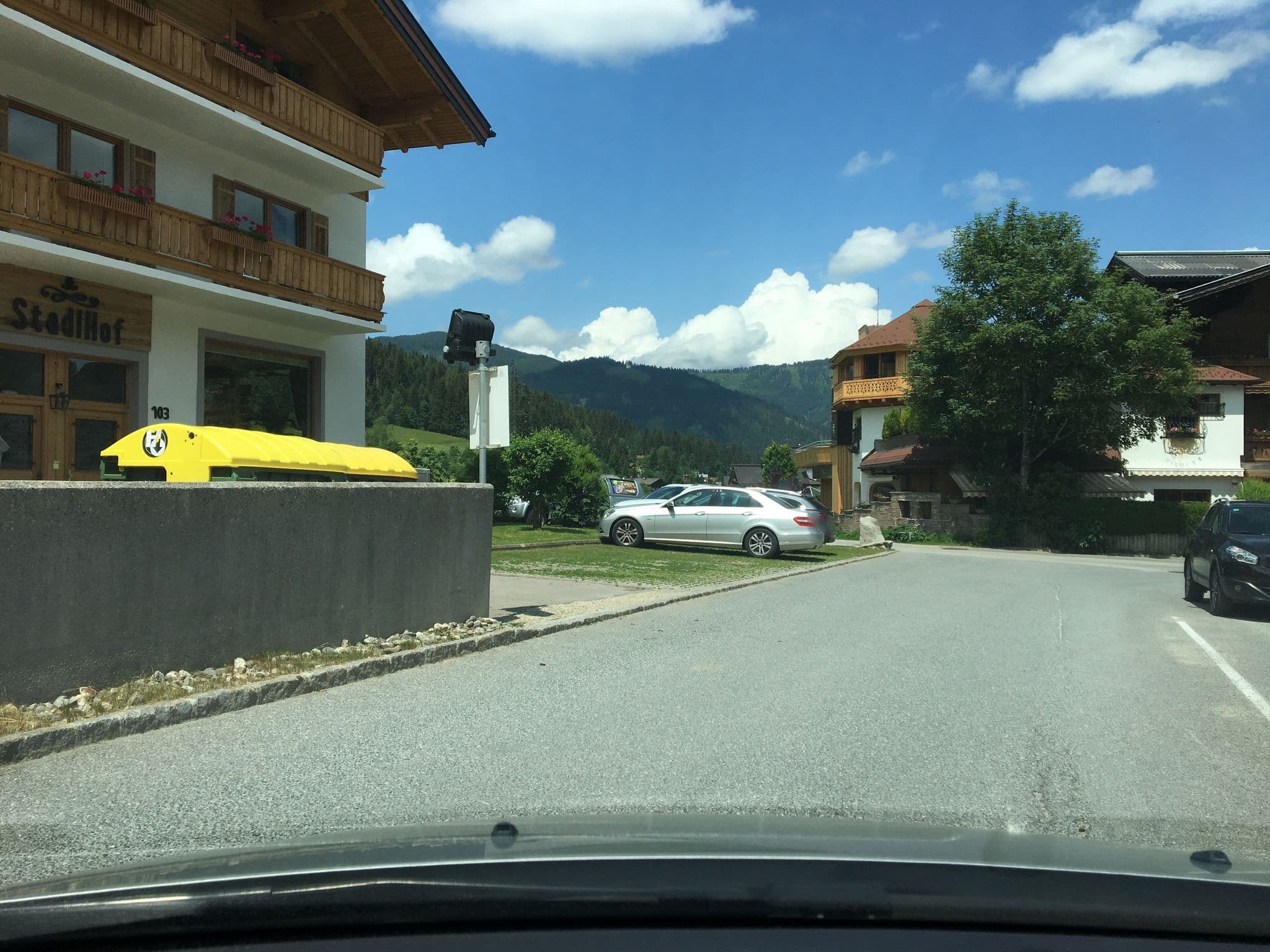 Street view near Haus Christine, Altenmarkt im Pongau — © chicc0 (CC BY-SA · Mapillary)