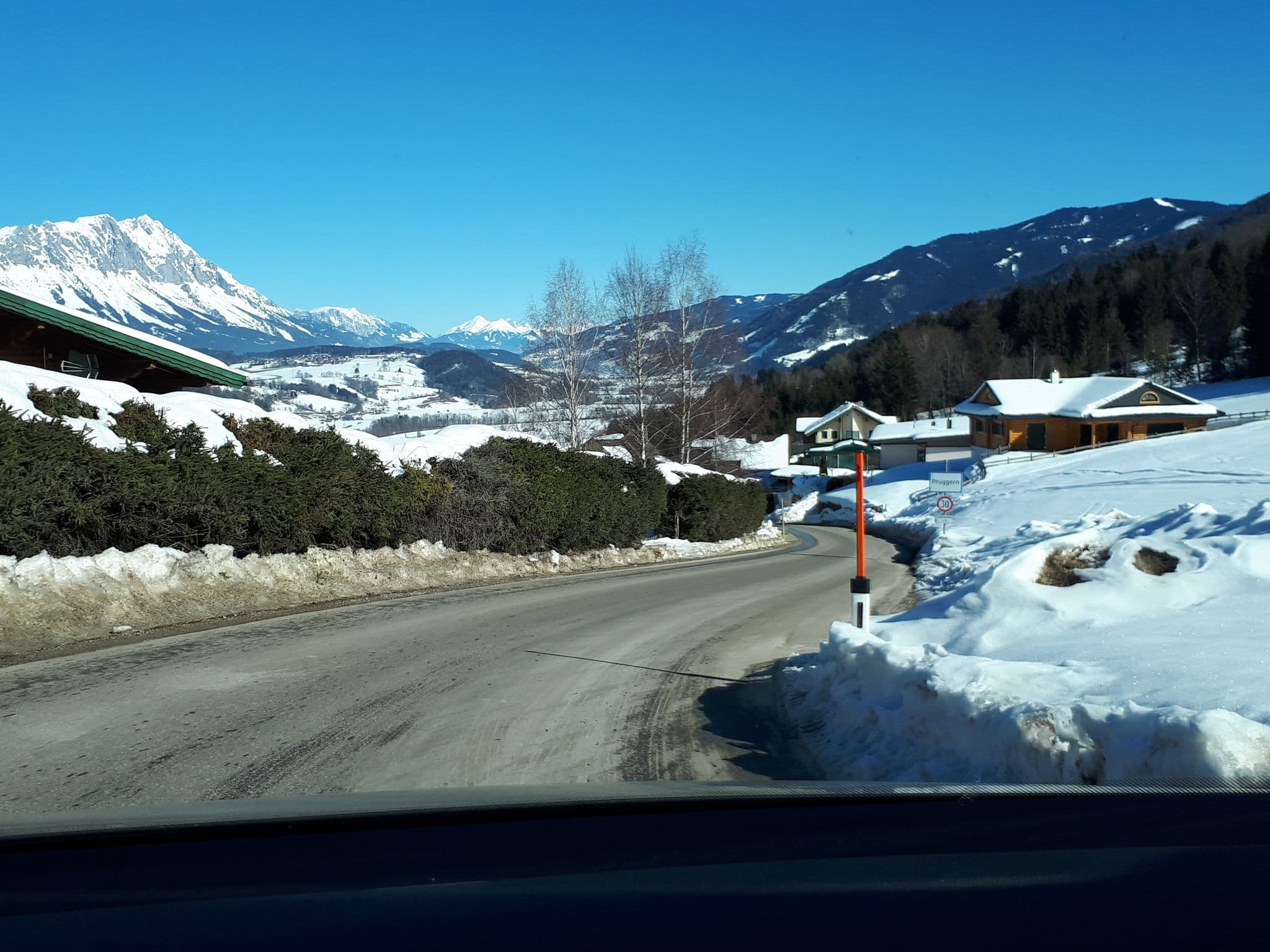 Street view near Panoramahotel Stocker, Gröbming — © geoeki (CC BY-SA · Mapillary)