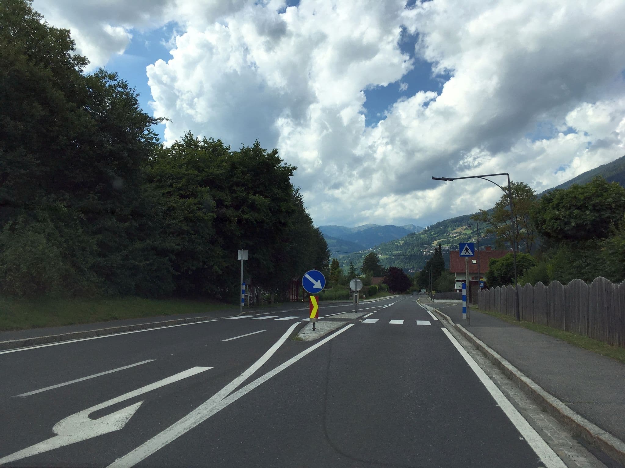 Street view near Hotel Kärntnerhof, Radenthein — © istefanos (CC BY-SA · Mapillary)