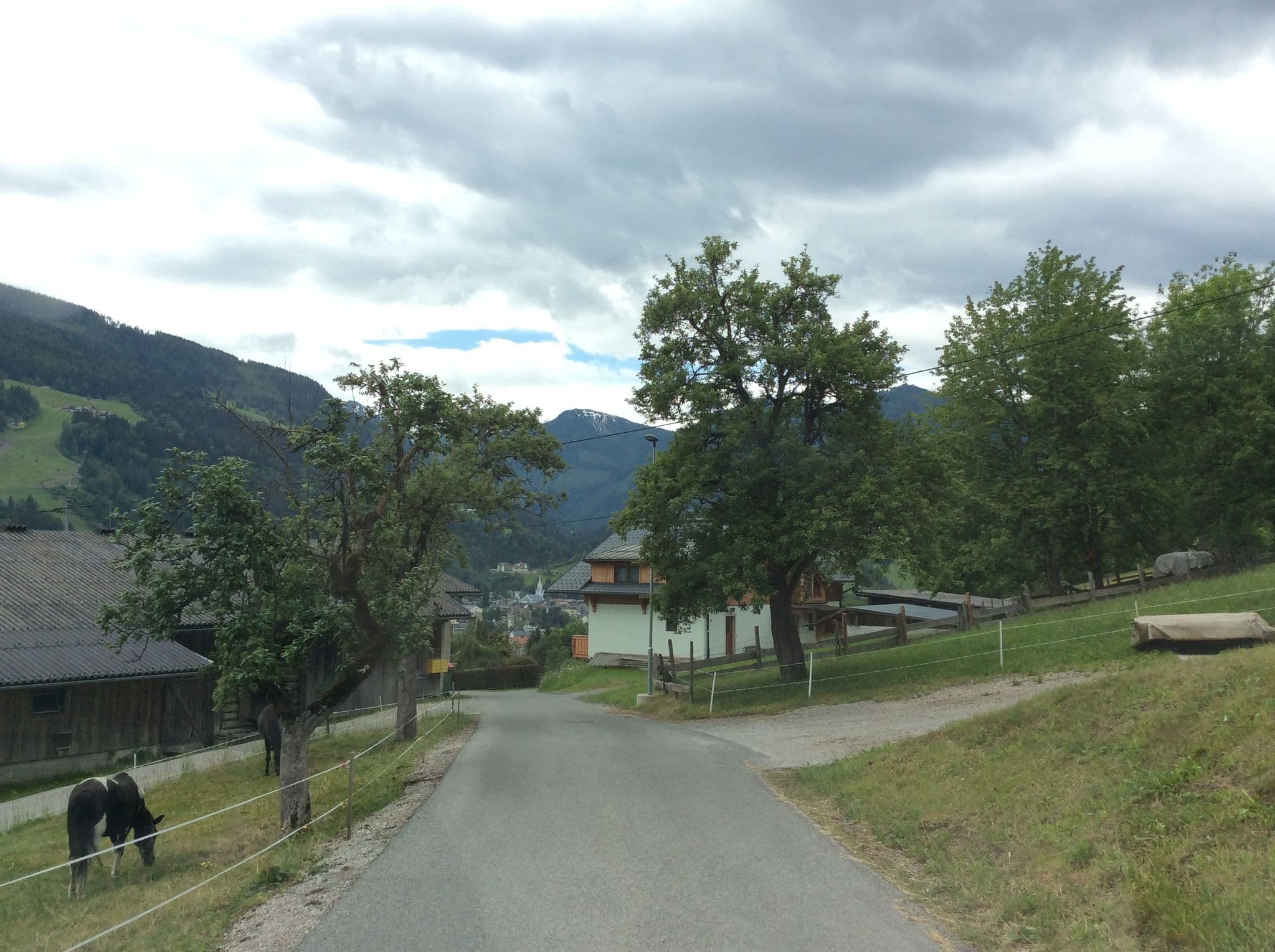 Street view near Edlingerhof Inh Josef und Christiane Trinker, Schladming — © schladming (CC BY-SA · Mapillary)