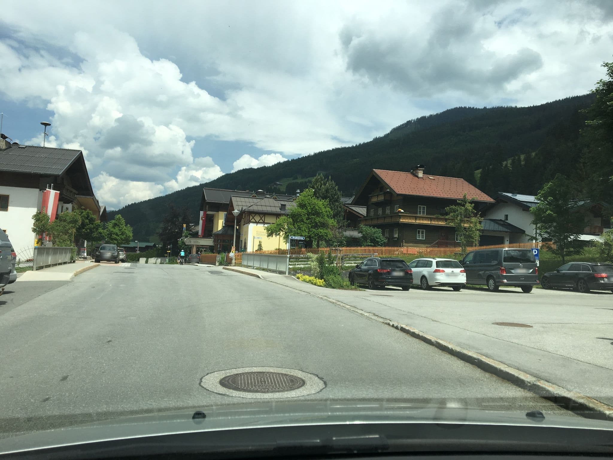 Street view near Appartement Viehhauser, Hof — © chicc0 (CC BY-SA · Mapillary)