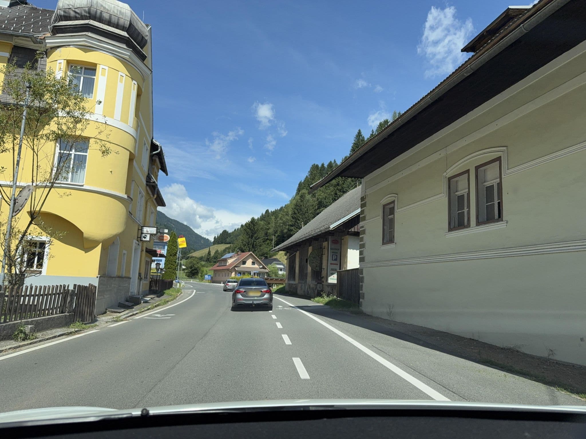 Street view near villa huber, Neu-Feffernitz — © ottor (CC BY-SA · Mapillary)