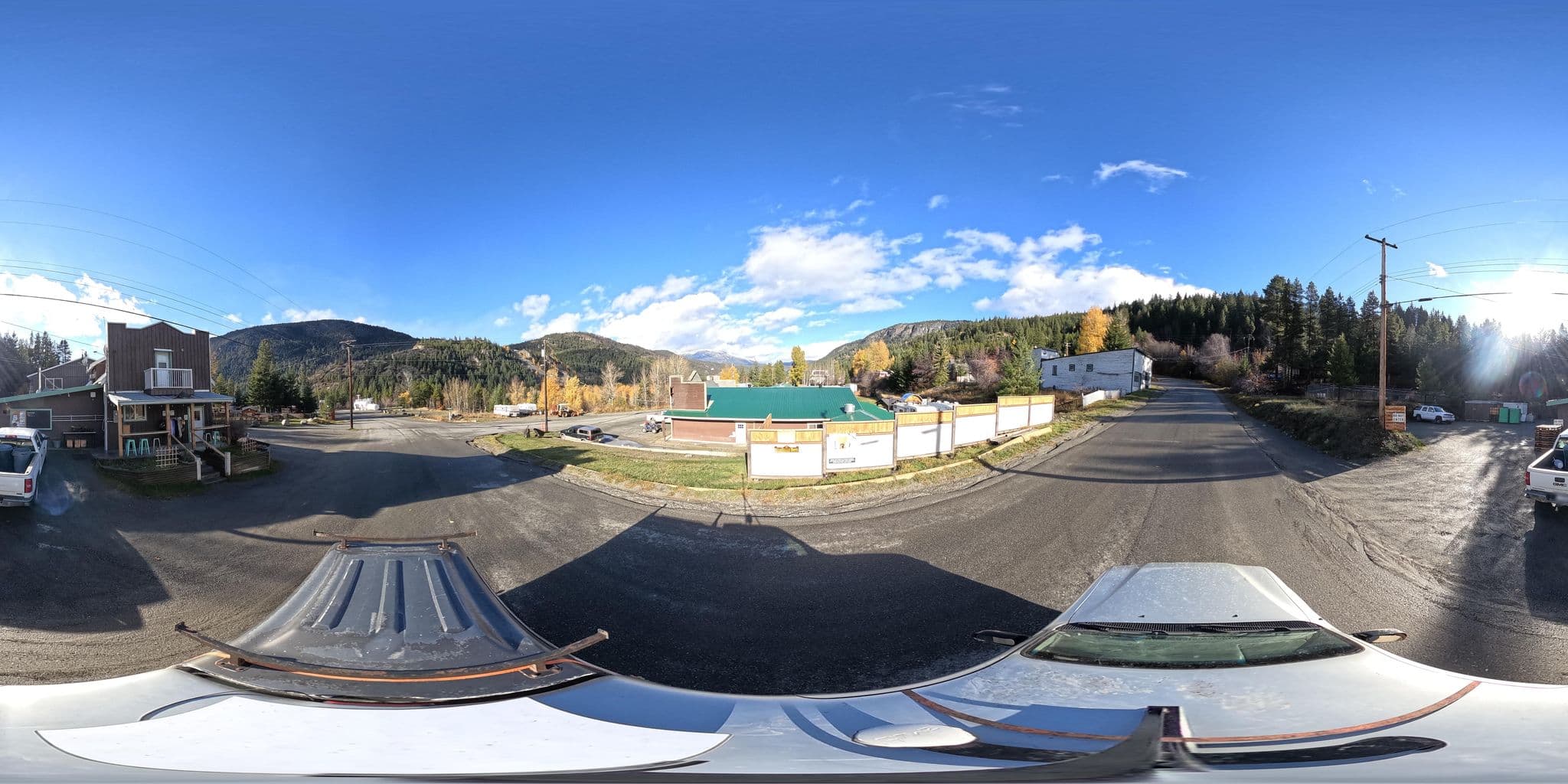 Street view near Gold Bridge Hotel, Pemberton — © danielcomcom (CC BY-SA · Mapillary)