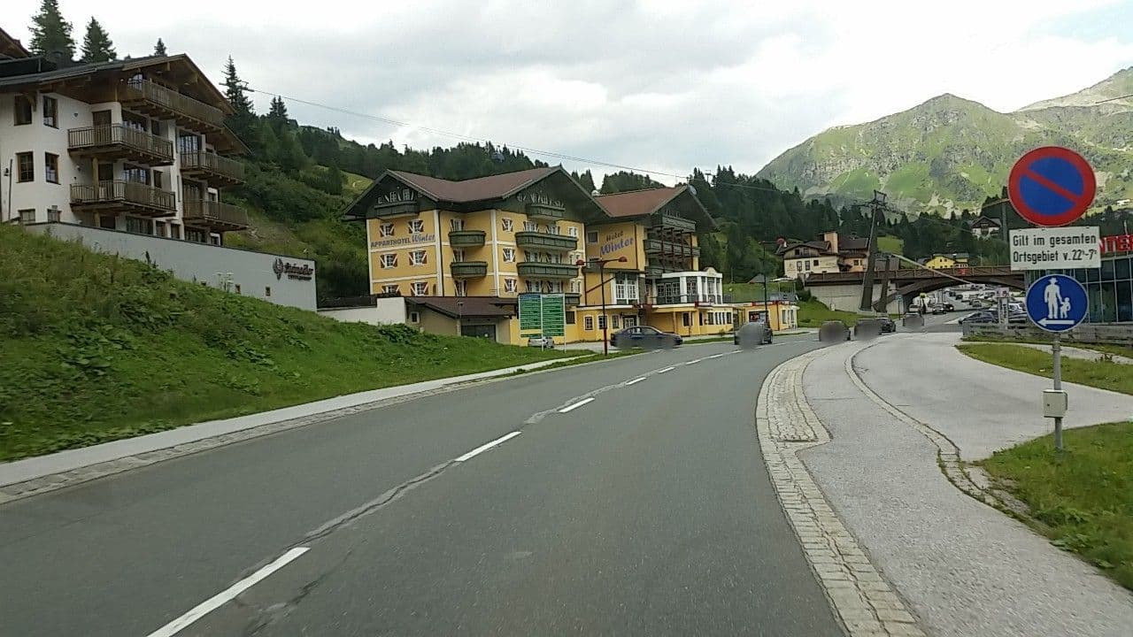 Street view near Apparthotel Gamsspitzl, Radstadt — © rab (CC BY-SA · Mapillary)