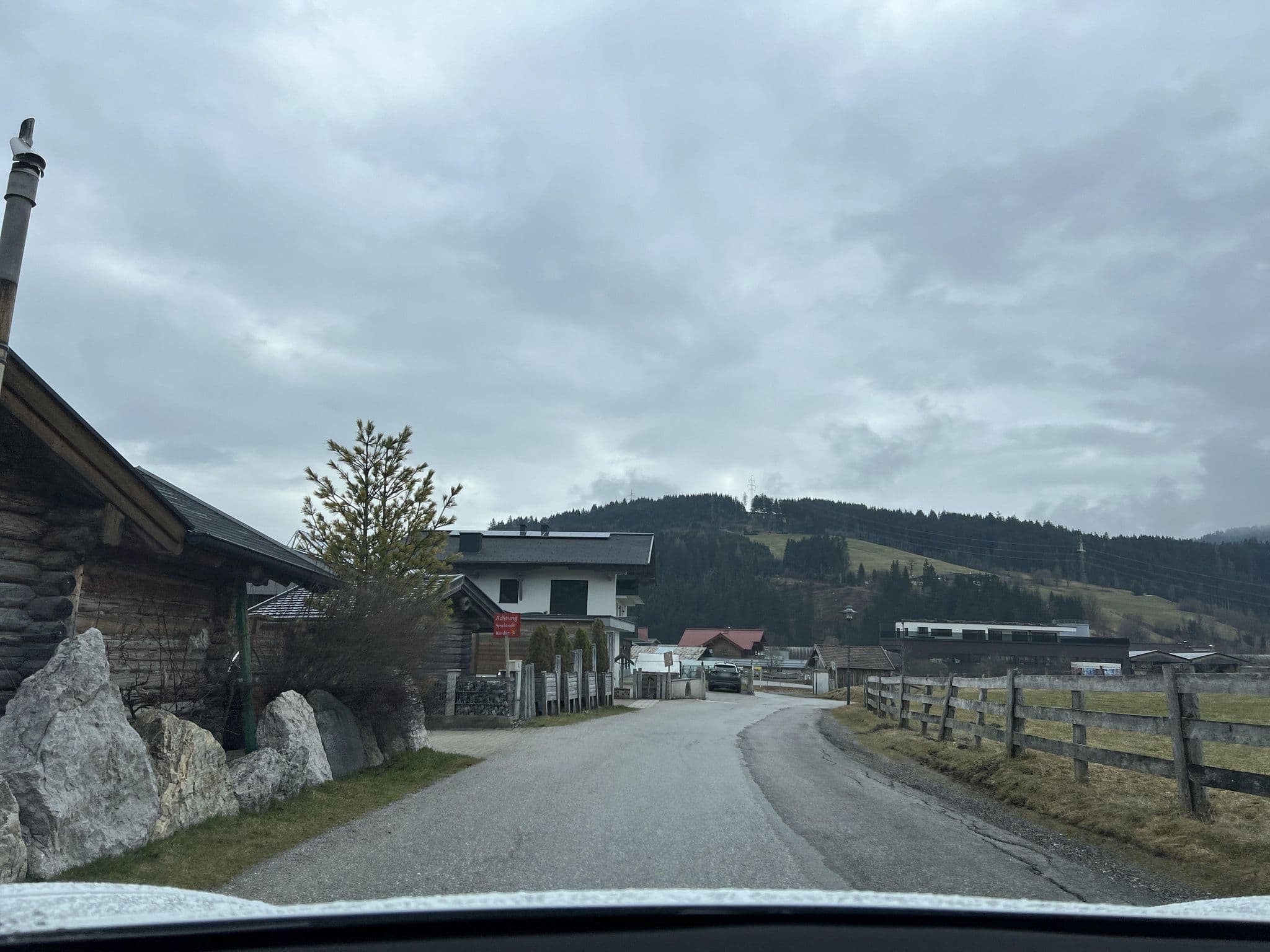 Street view near Haus Oberreiter, Altenmarkt im Pongau — © ottor (CC BY-SA · Mapillary)
