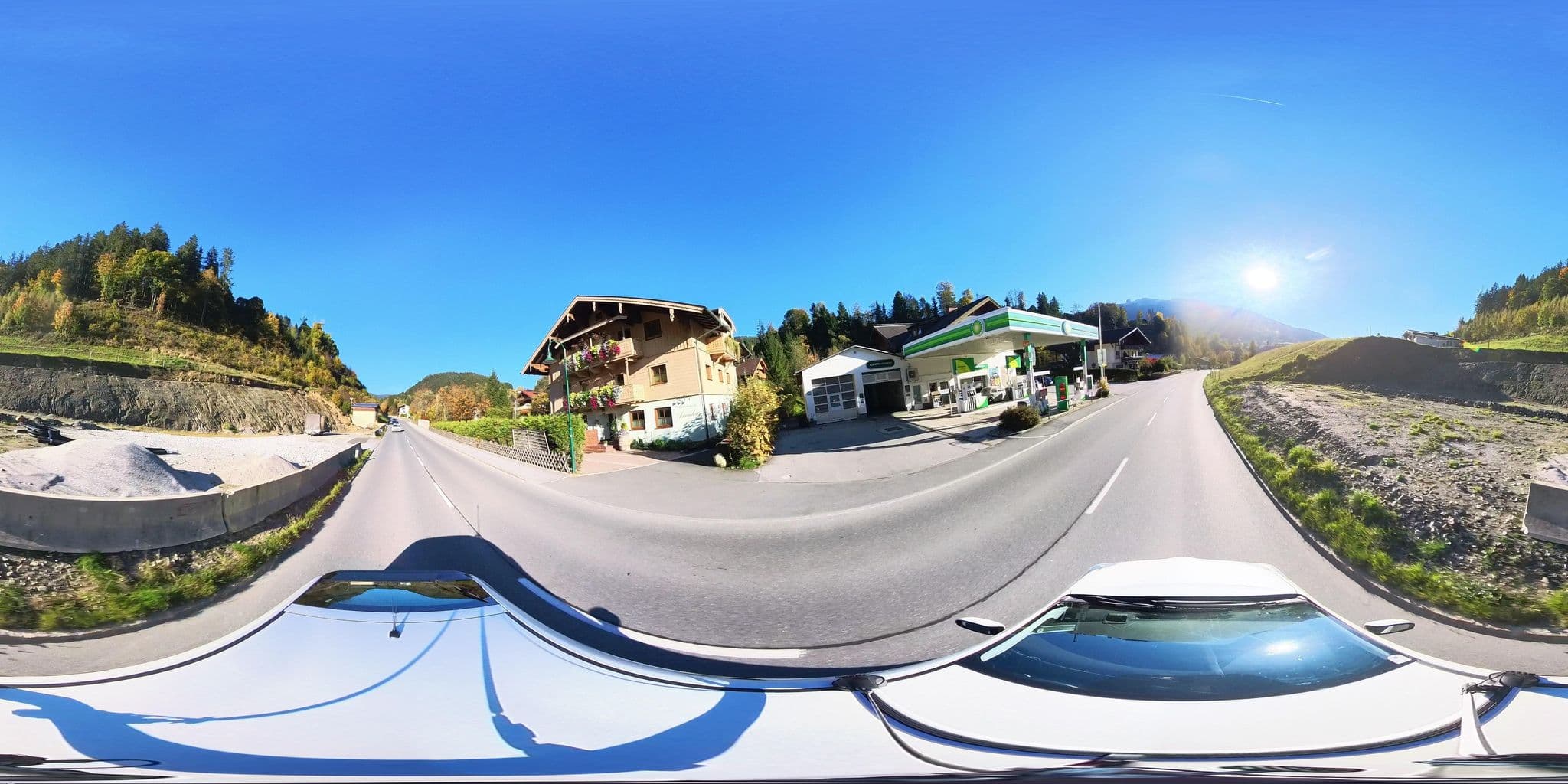 Street view near Amadeus Appartements, Hof — © osmplus_org (CC BY-SA · Mapillary)