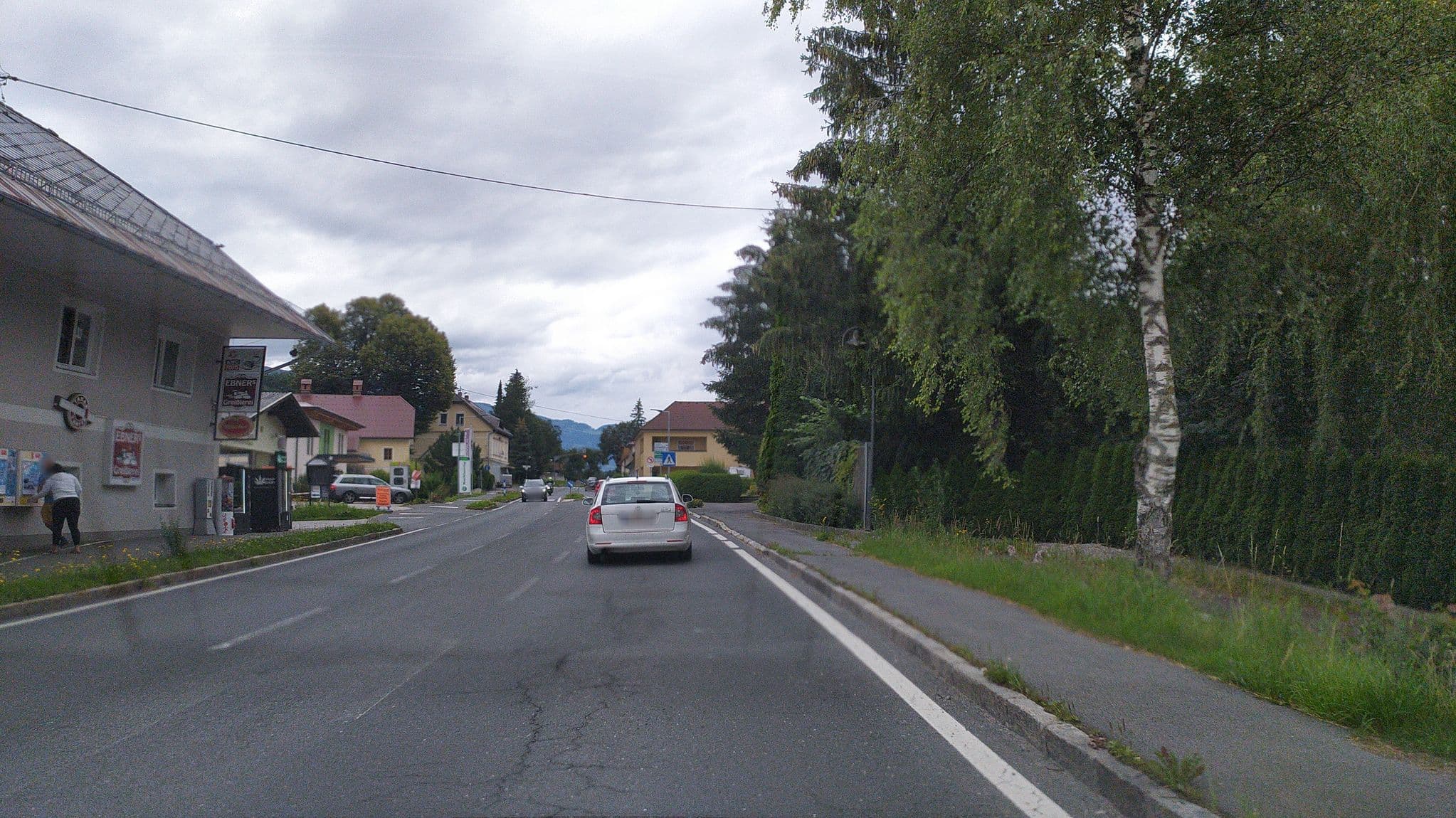 Street view near Gasthof zur Hohenburg, Möllbrücke — © suriv (CC BY-SA · Mapillary)