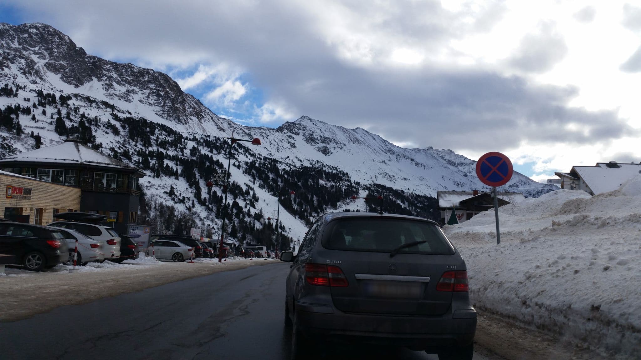 Street view near Sporthotel Edelweiss, Mauterndorf — © it_s_so_funny (CC BY-SA · Mapillary)
