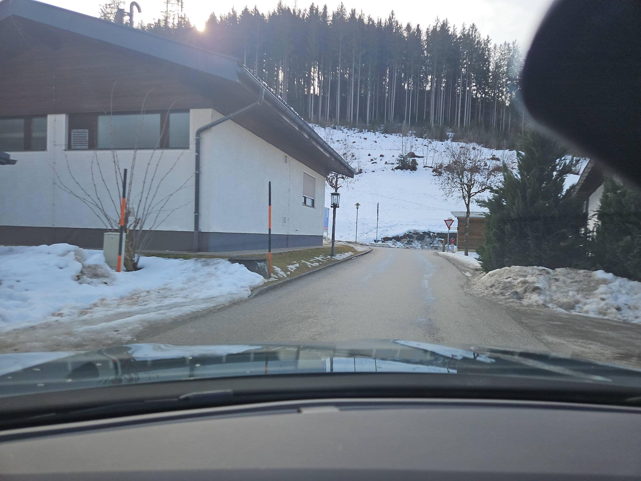 Street view near Anton Proksch Haus, Werfen — © toho (CC BY-SA · Mapillary)