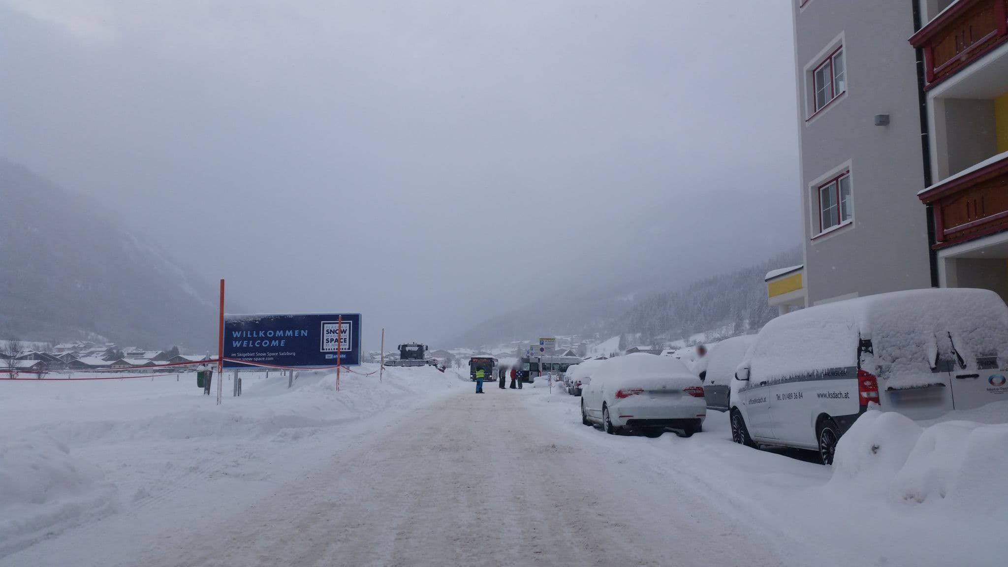 Street view near Gasthof Latschenhof, Altenmarkt im Pongau — © it_s_so_funny (CC BY-SA · Mapillary)