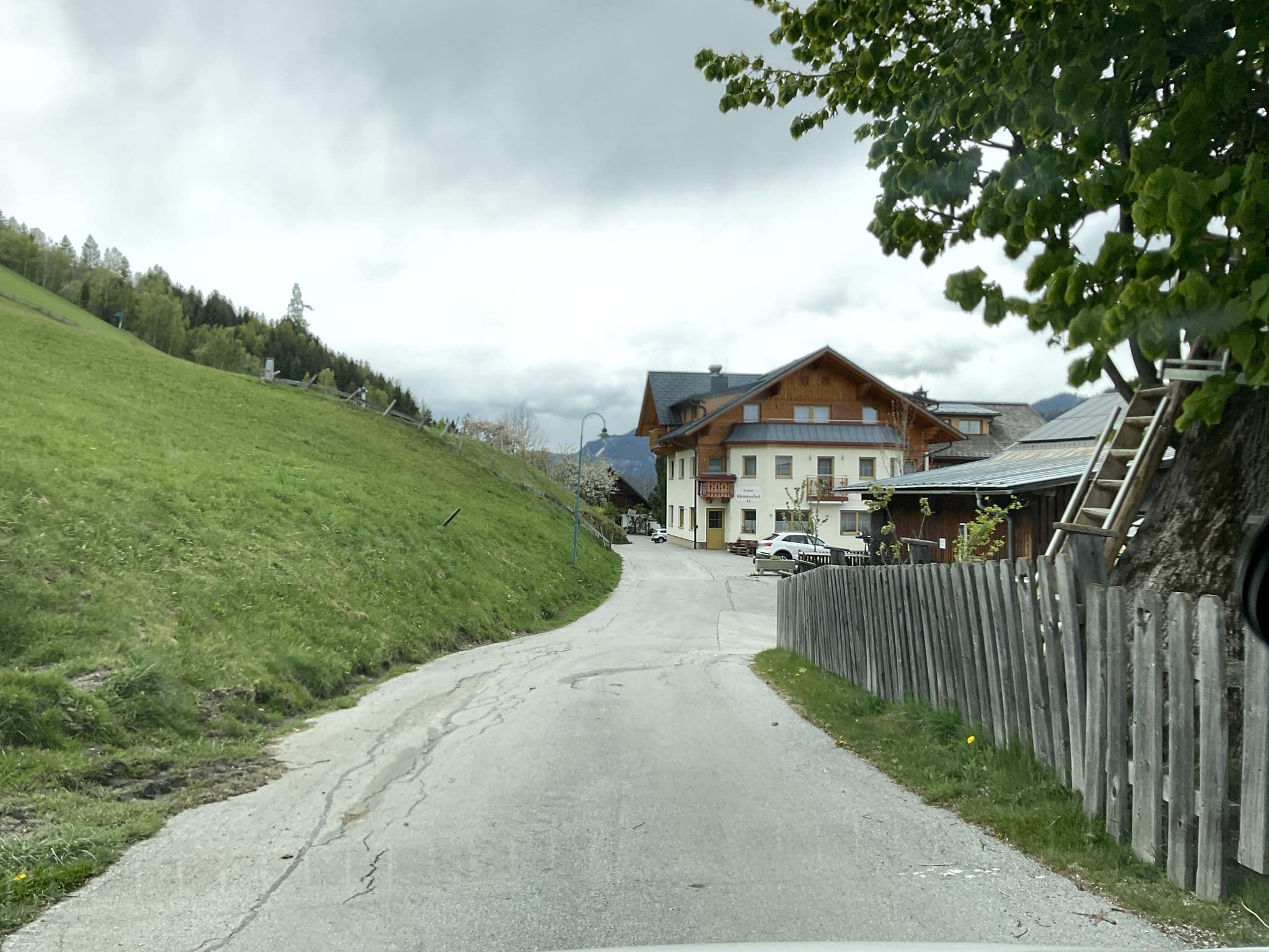 Street view near Hoferhof, Schladming — © schladming1 (CC BY-SA · Mapillary)