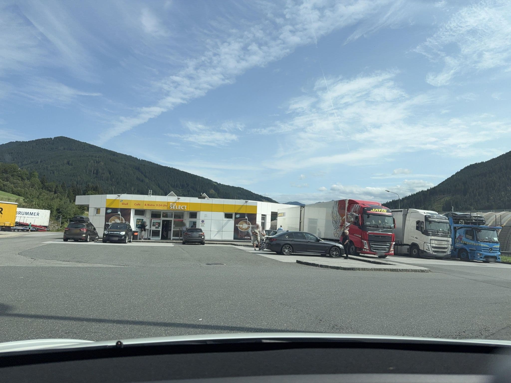 Street view near Harmls Aparthotel, Eben im Pongau — © ottor (CC BY-SA · Mapillary)