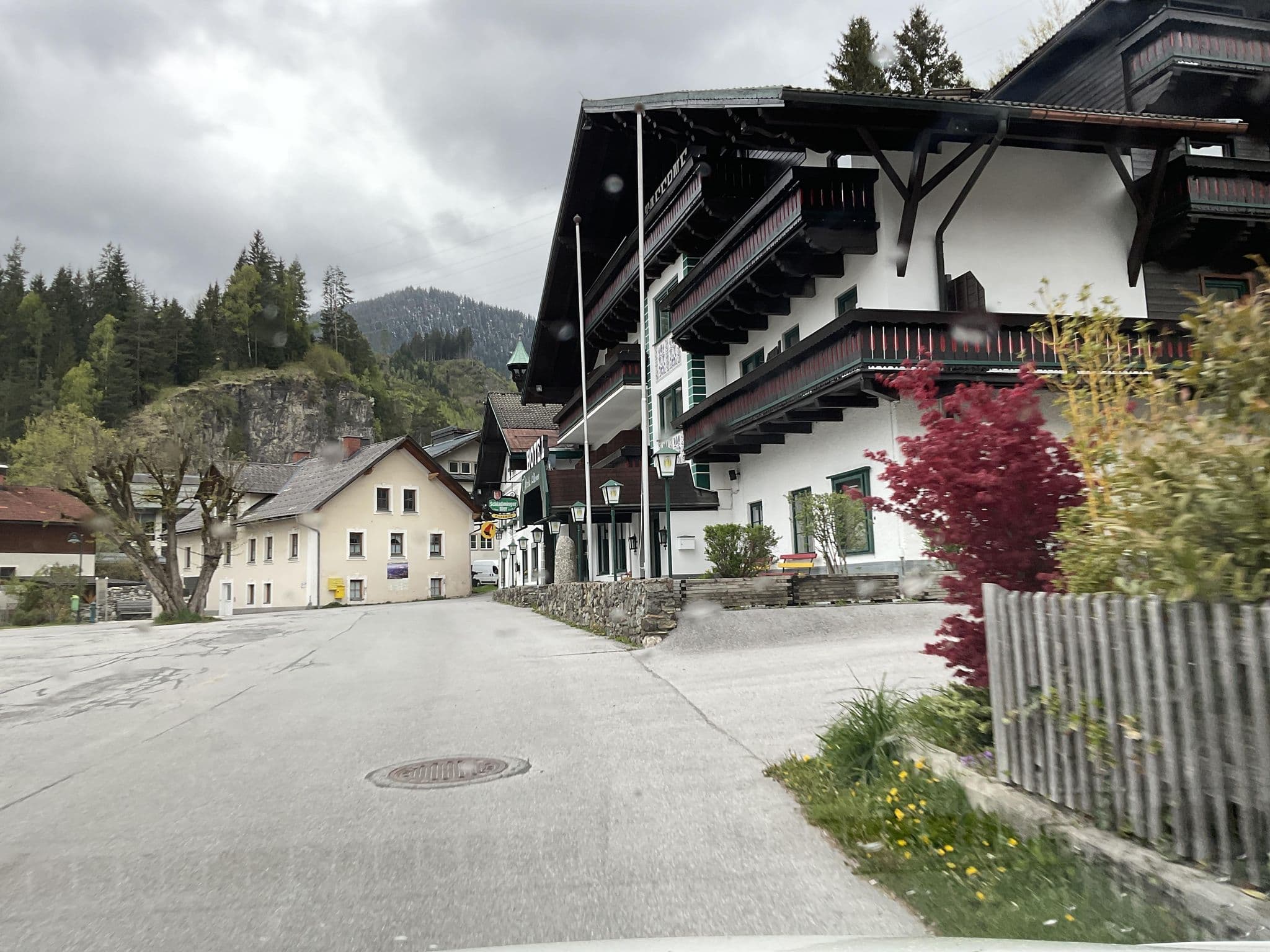 Street view near Gasthof Taferne, Ramsau am Dachstein — © schladming1 (CC BY-SA · Mapillary)