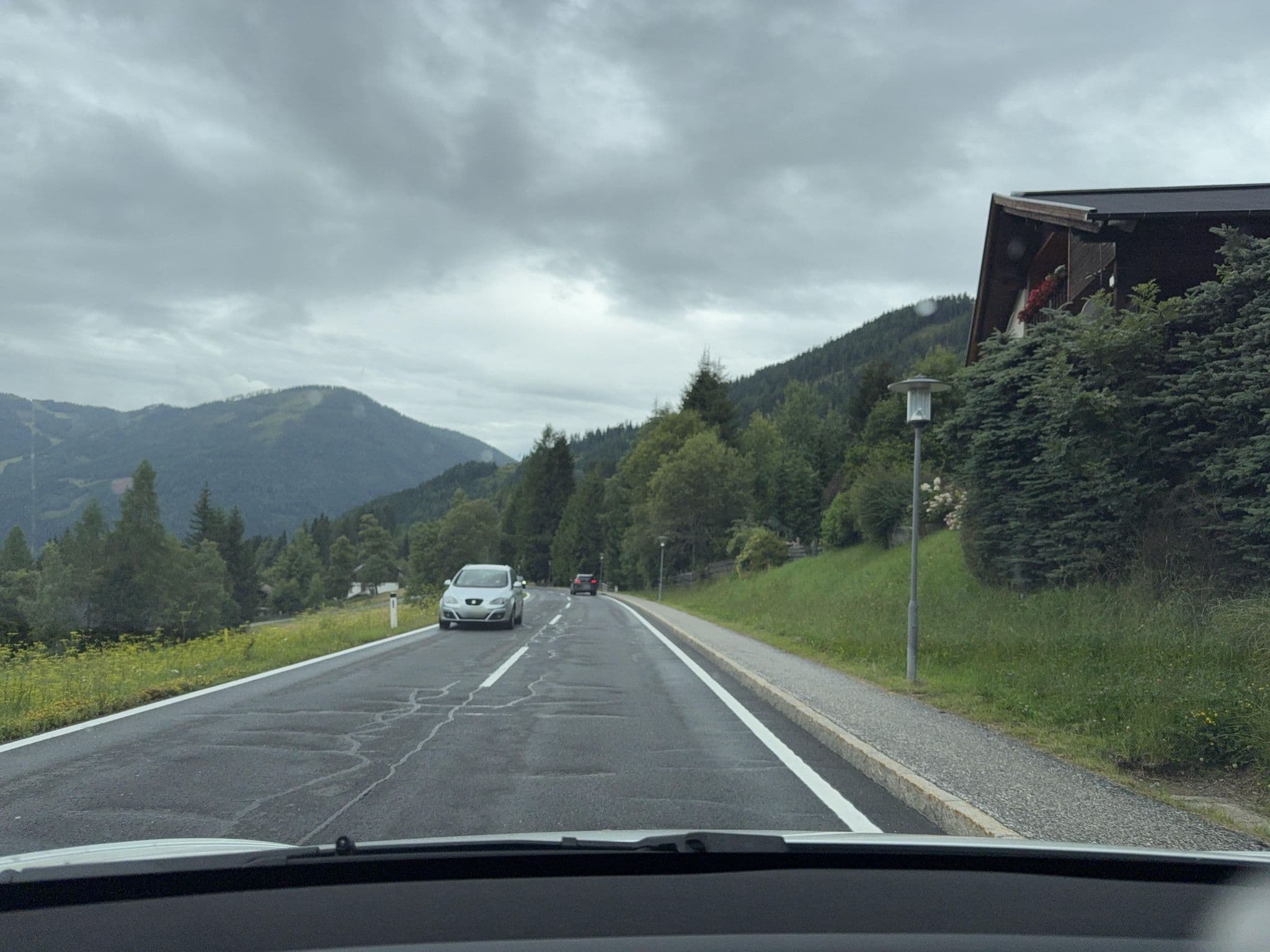Street view near Bed & Breakfast Wulschnig, Radenthein — © ottor (CC BY-SA · Mapillary)