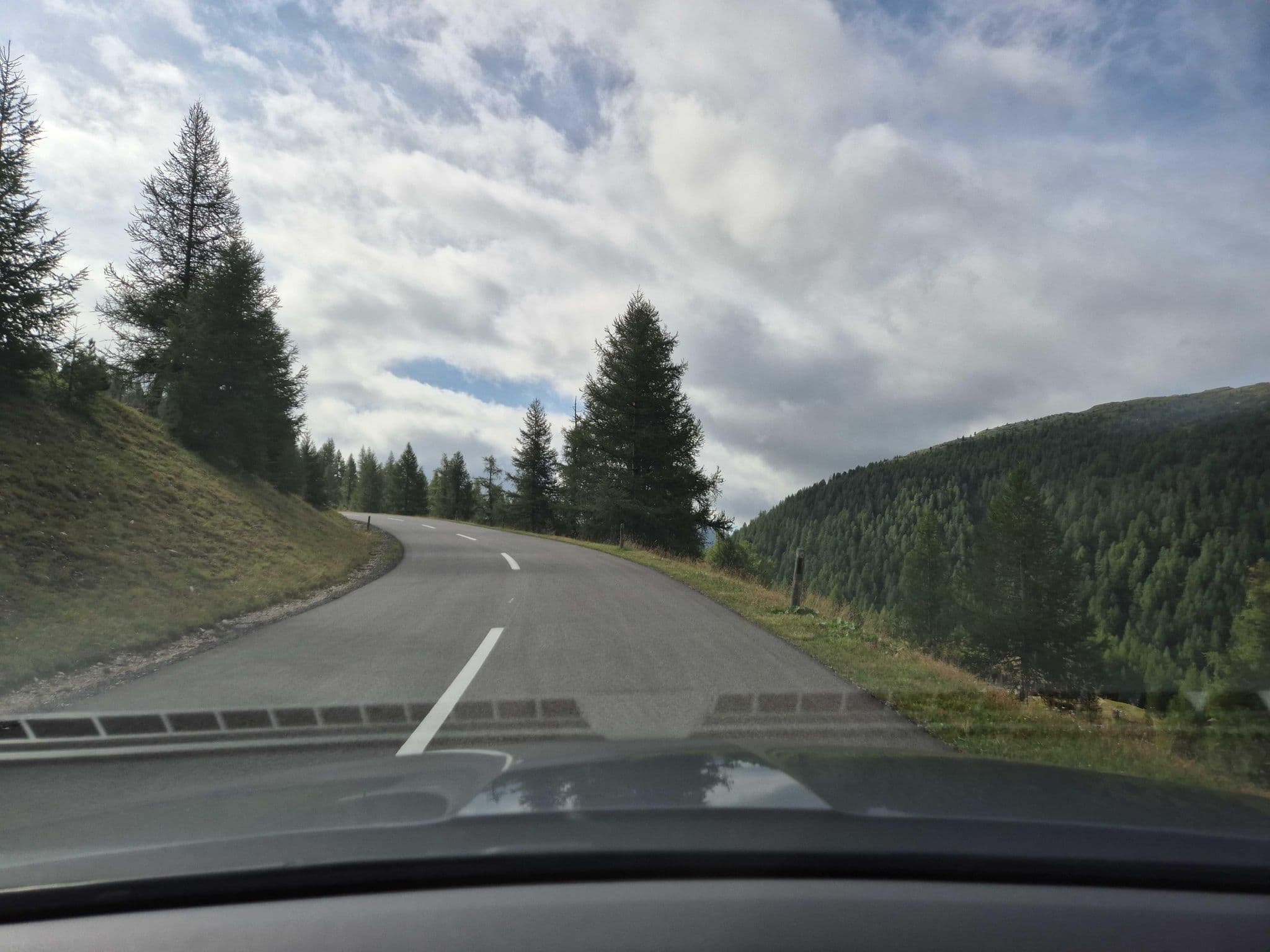Street view near Blutige Alm Hütte Fam. Erlacher, Radenthein — © schermy_at (CC BY-SA · Mapillary)