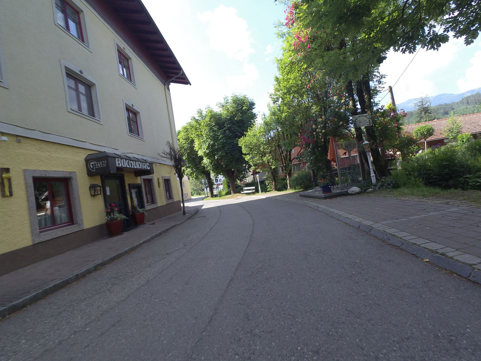 Street view near Pension Kuglerhof, Seeboden — © schermy_at (CC BY-SA · Mapillary)