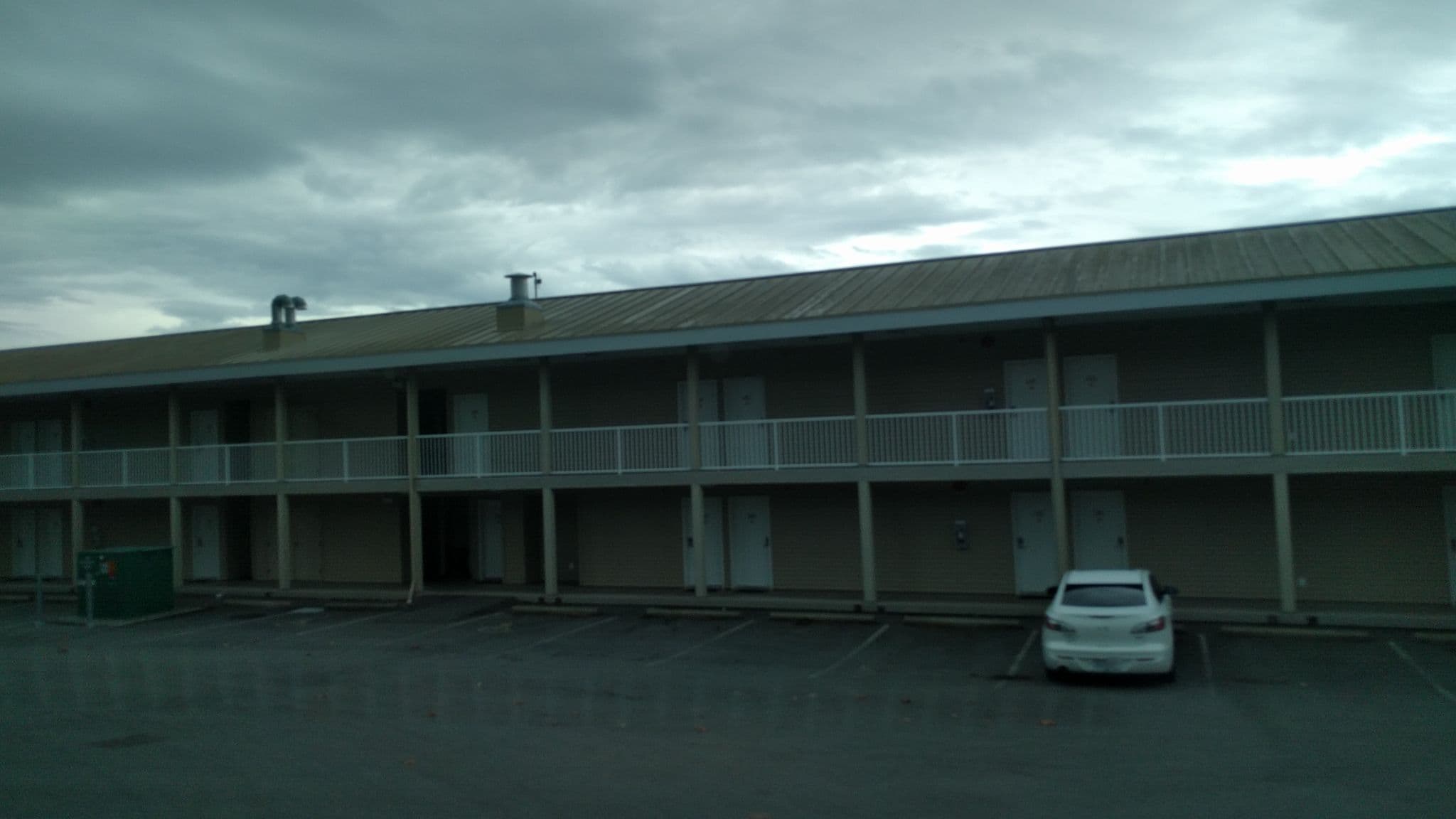 Street view near Beach Gardens Resort & Marina, Powell River — © fmarier (CC BY-SA · Mapillary)