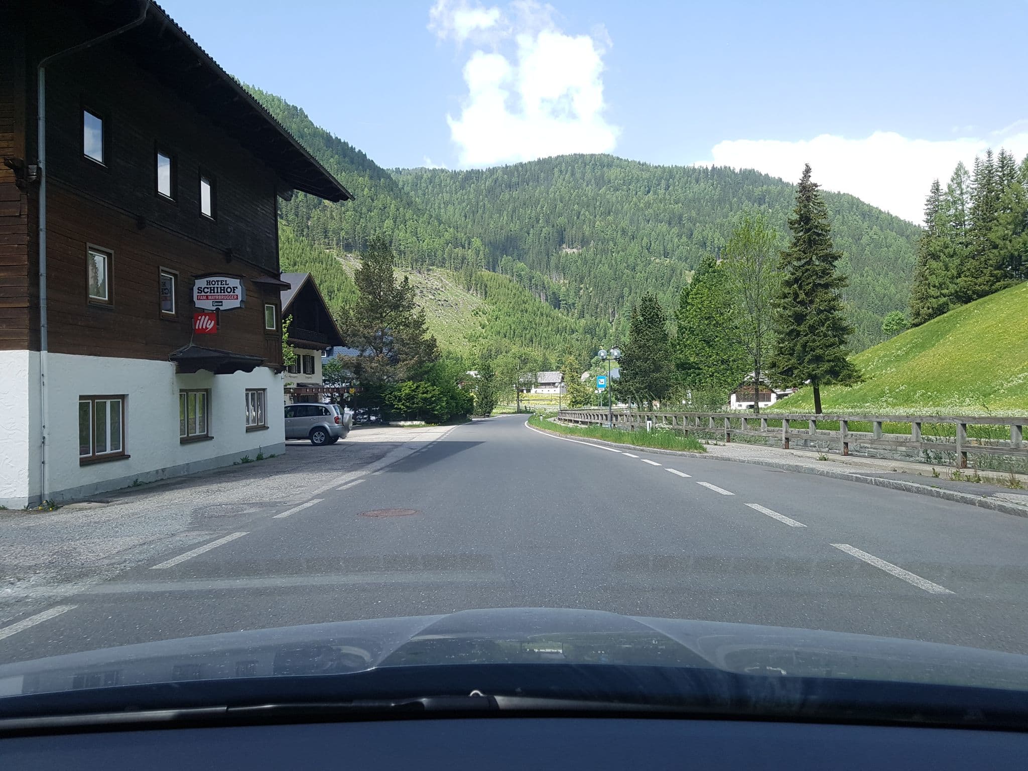 Street view near Schihof, Unternberg — © schermy_at (CC BY-SA · Mapillary)