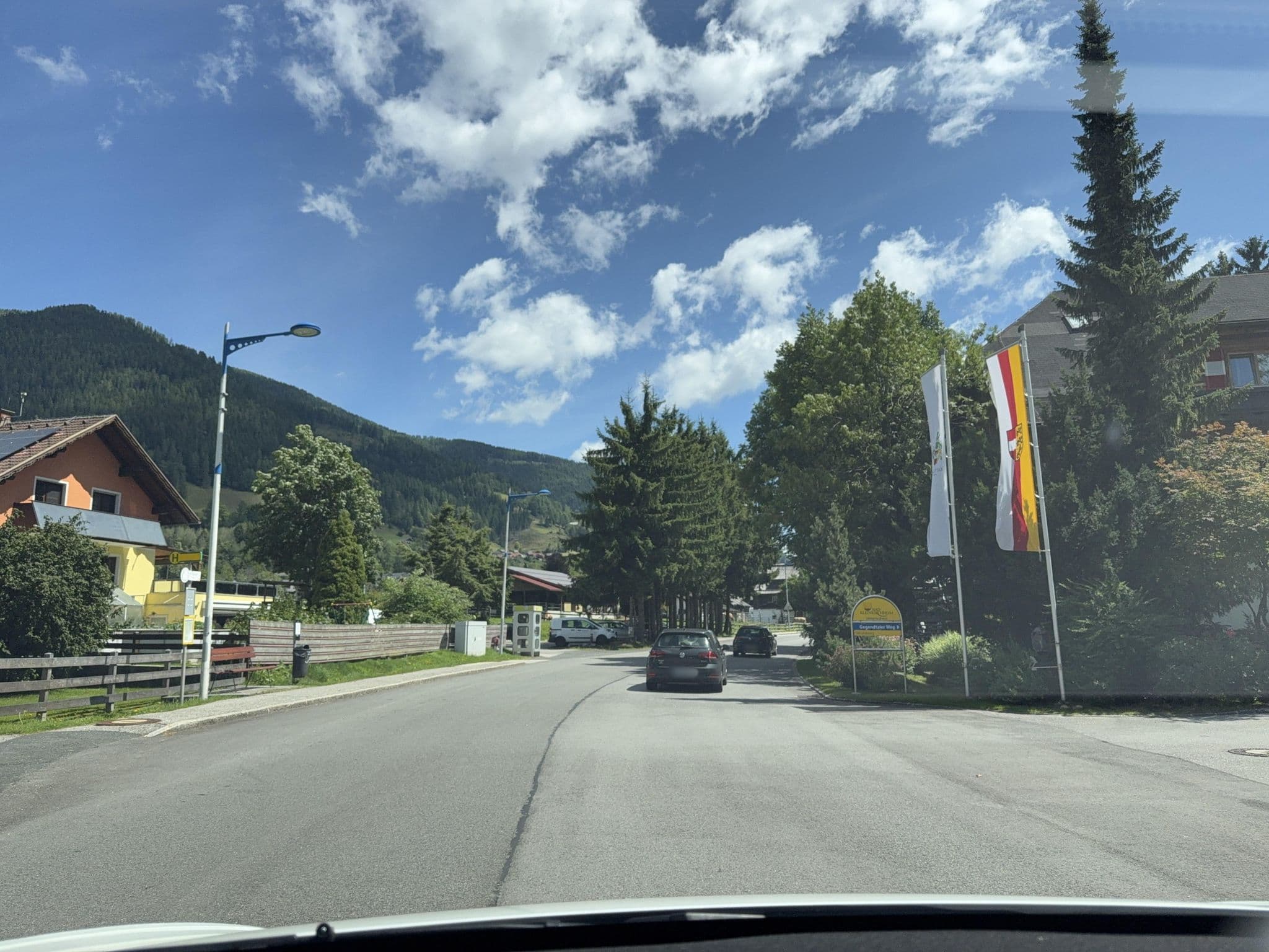Street view near Tiefer Bach Kraftwerk GmbH, Radenthein — © ottor (CC BY-SA · Mapillary)
