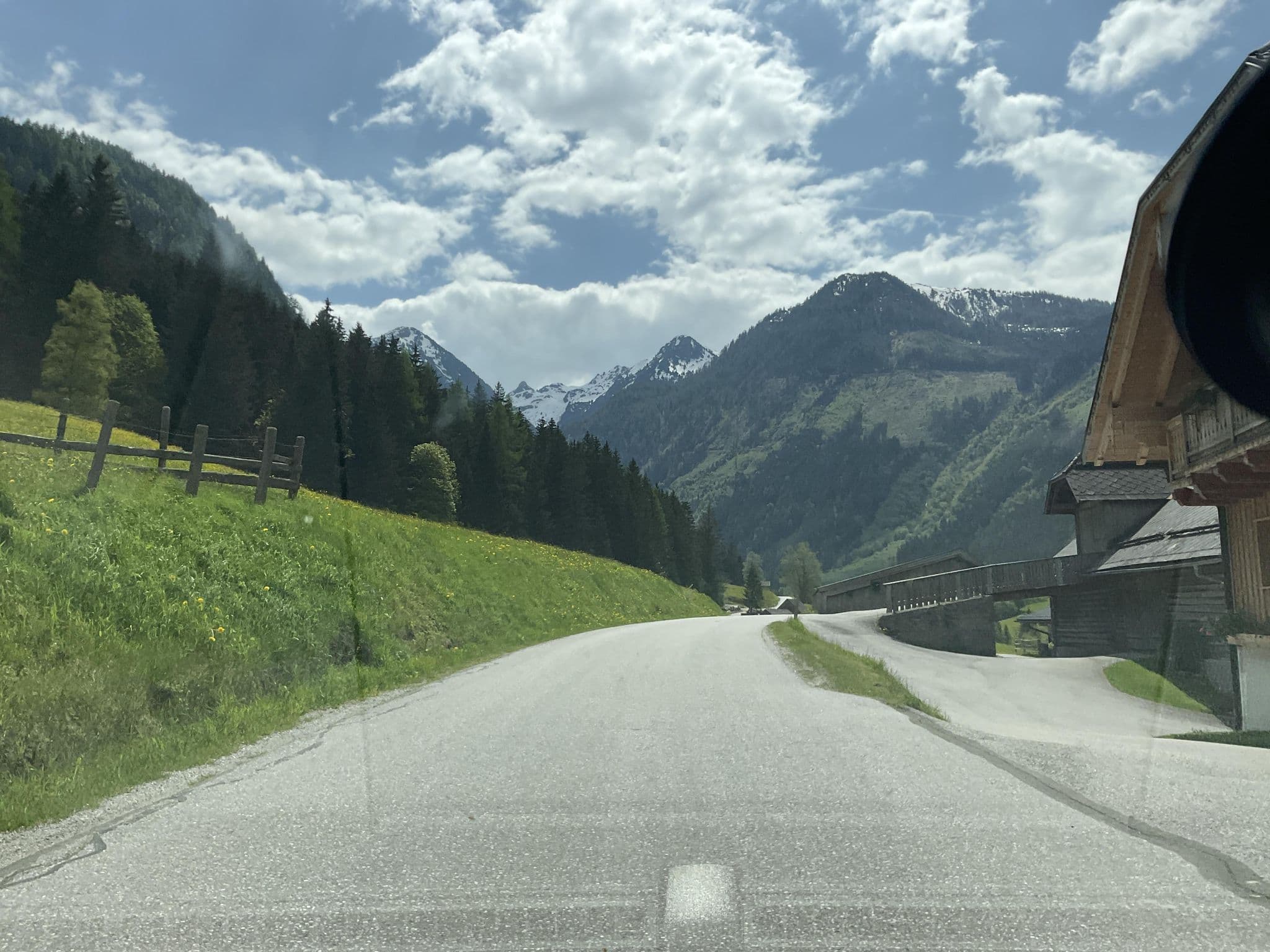 Street view near Mandlberger Privatzimmer, Schladming — © schladming1 (CC BY-SA · Mapillary)