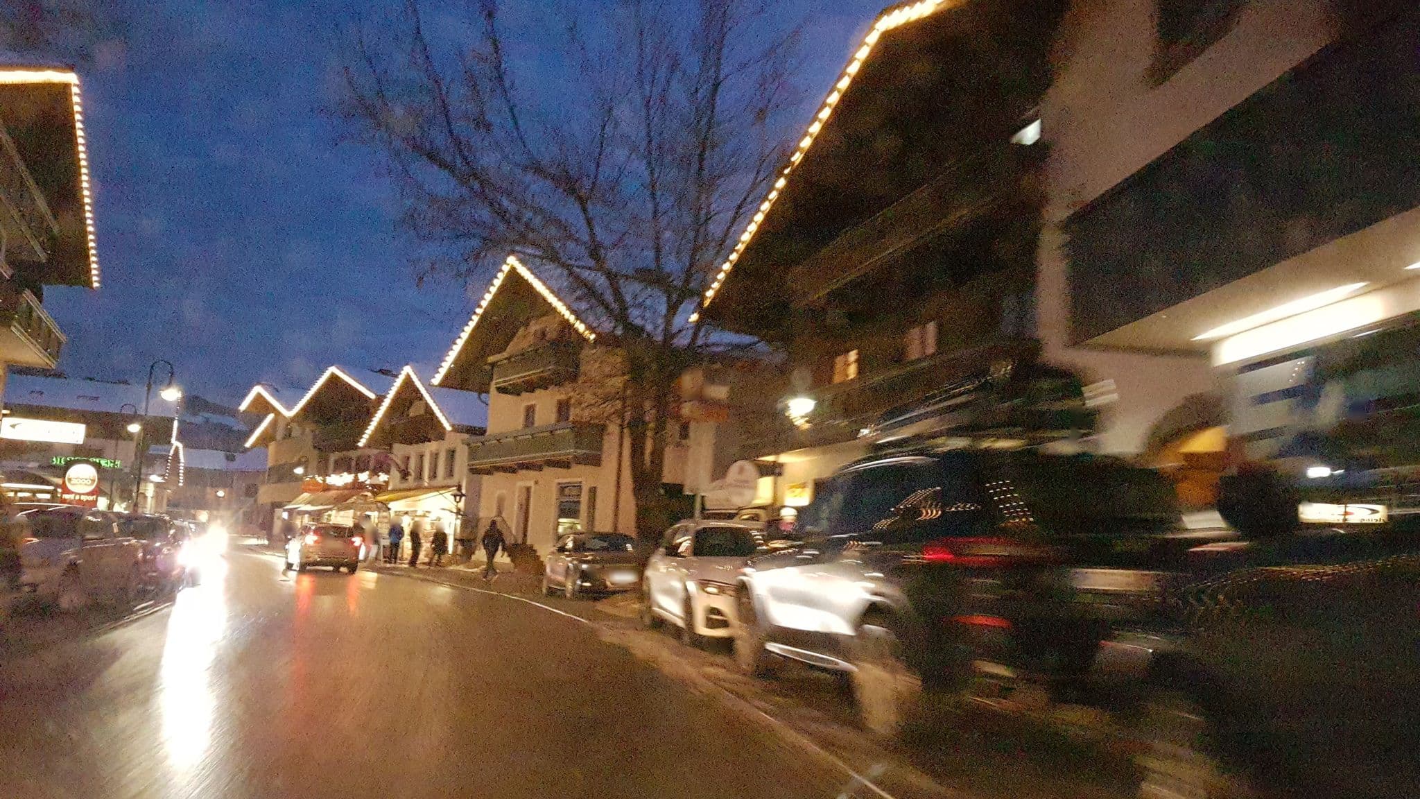 Street view near Gasthaus Fiasco, Altenmarkt im Pongau — © it_s_so_funny (CC BY-SA · Mapillary)