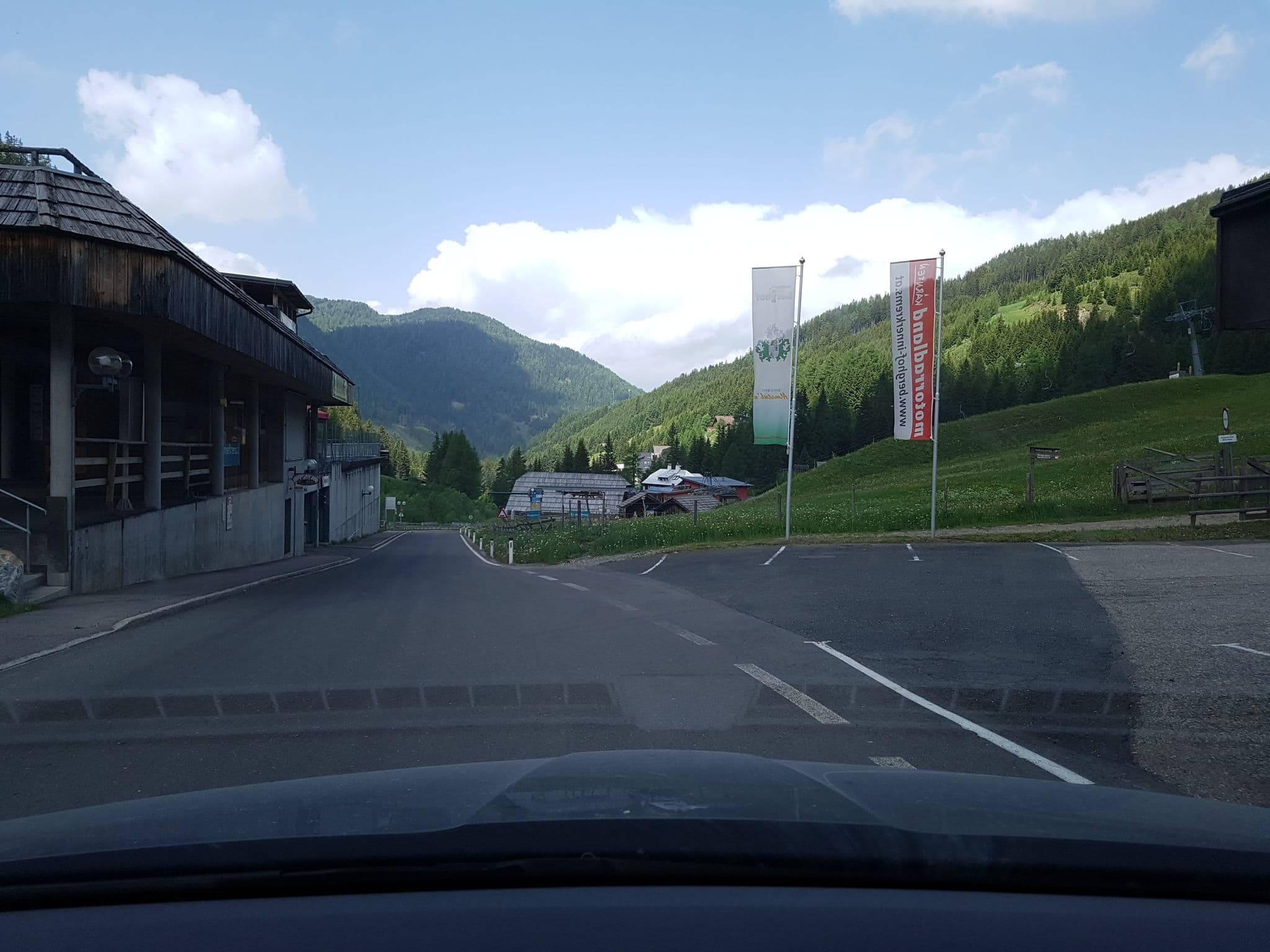 Street view near Schonfeld, Unternberg — © schermy_at (CC BY-SA · Mapillary)