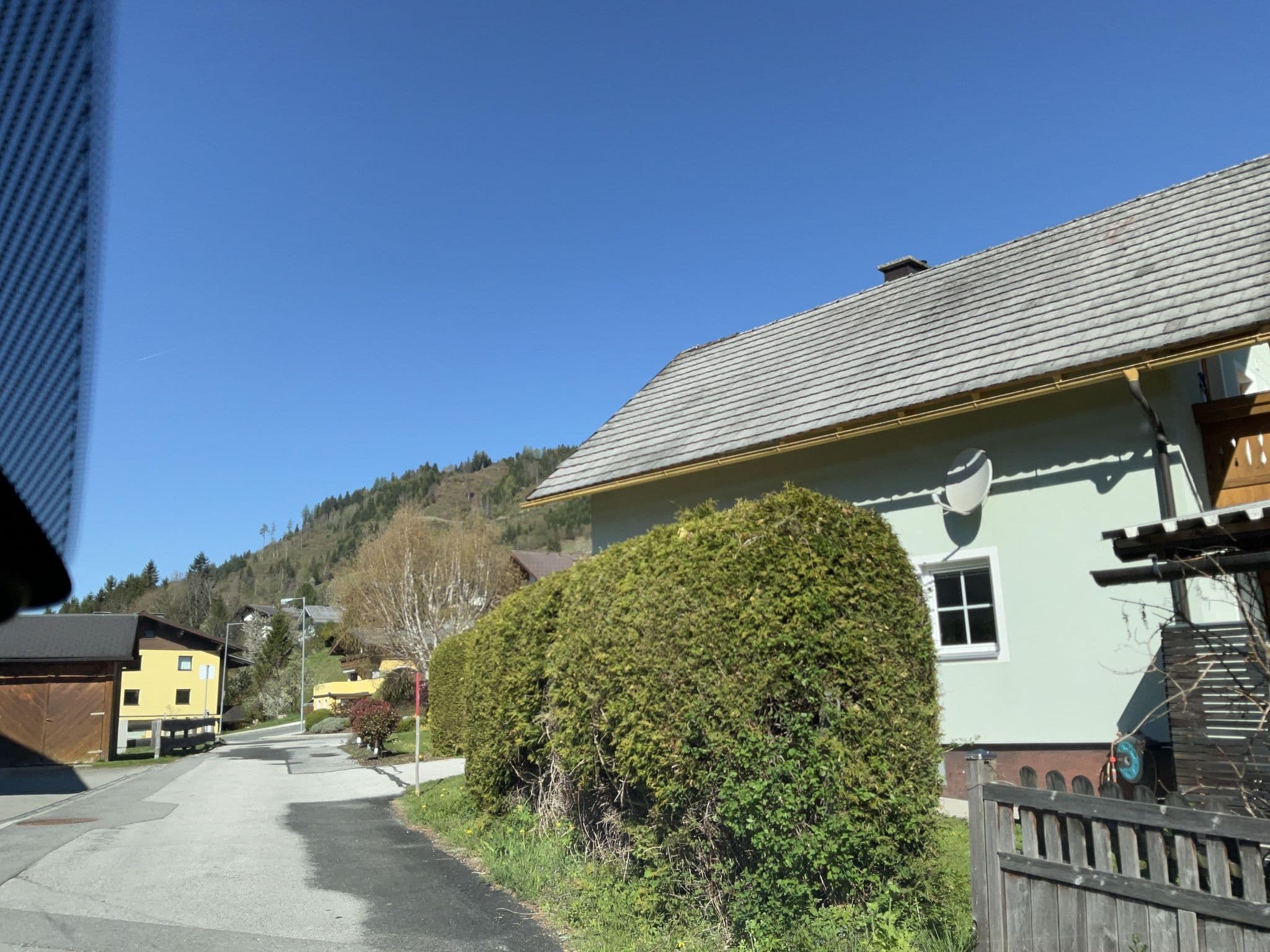 Street view near Ferienwohnung Dirlinger, Schladming — © schladming1 (CC BY-SA · Mapillary)
