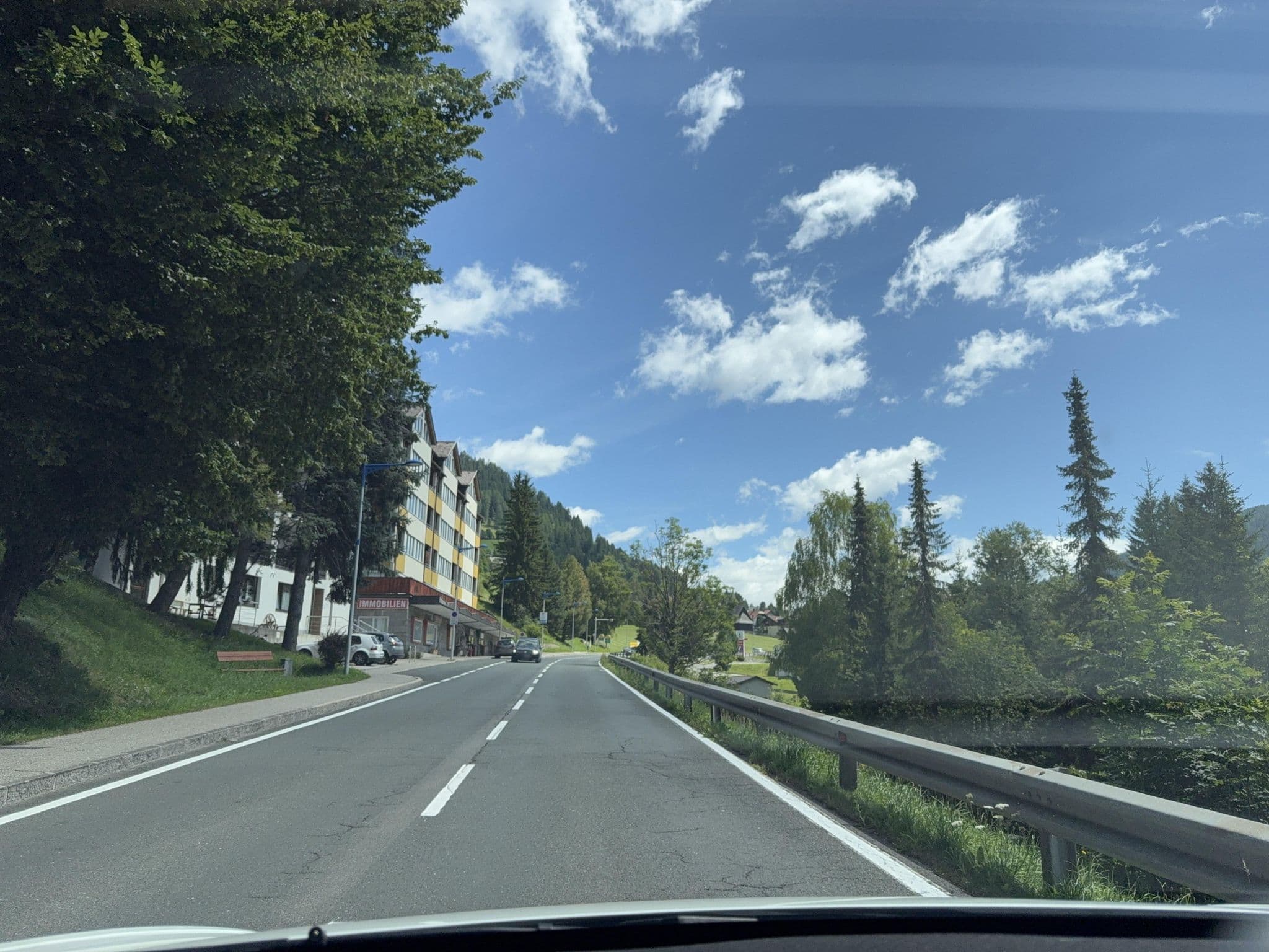 Street view near Juliane Egger, Radenthein — © ottor (CC BY-SA · Mapillary)