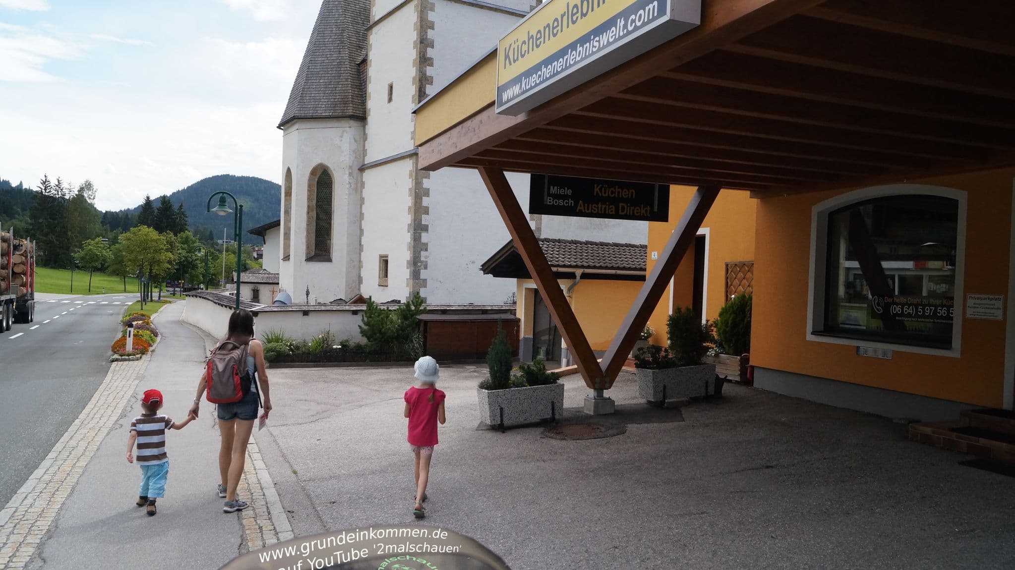 Street view near Edelweiss, St. Martin of Tennengebirge — © fahrradfahrer (CC BY-SA · Mapillary)