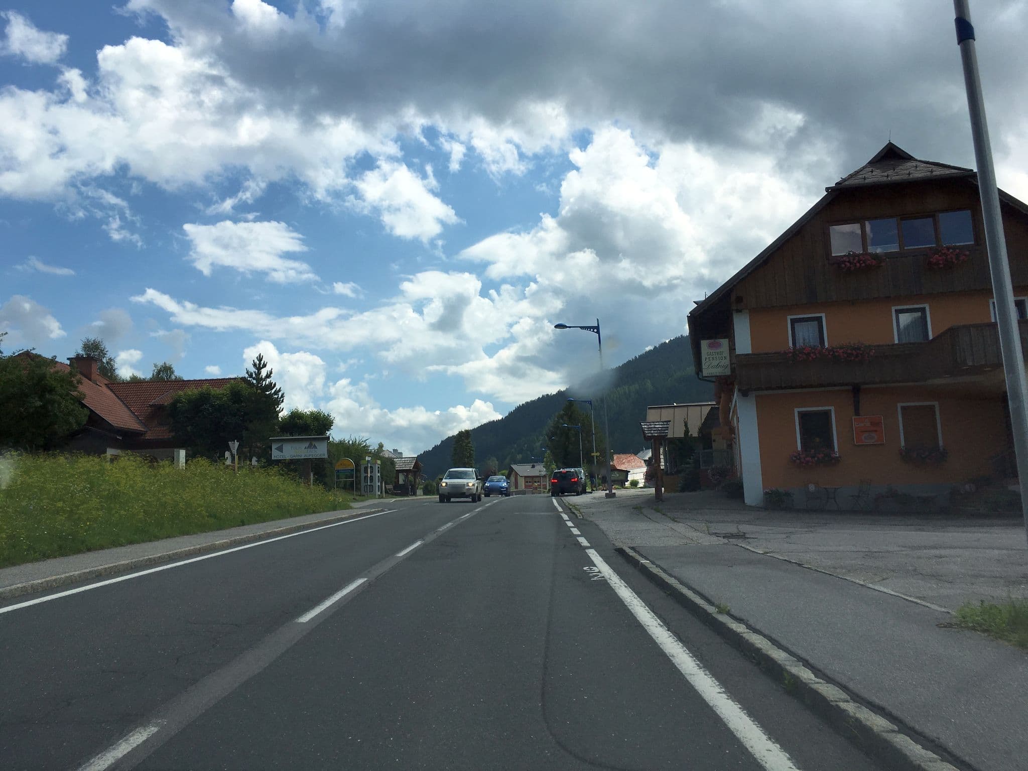 Street view near Pension Sonnblick, Radenthein — © istefanos (CC BY-SA · Mapillary)