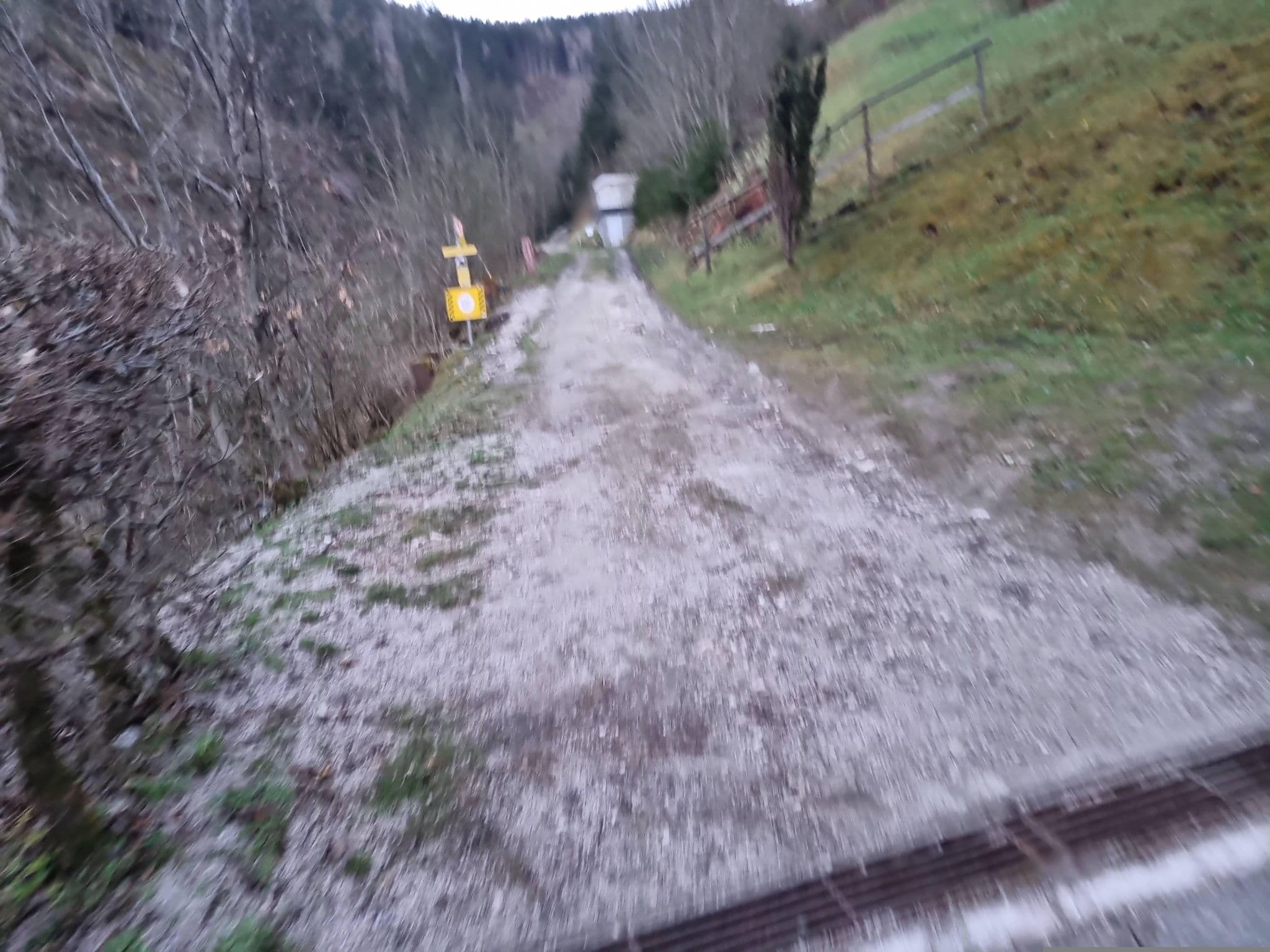 Street view near Schladminger Tauern Bergbahnen und Fremdenverkehrsbetriebe, Sampl KG, Haus im Ennstal — © MakiWolf (CC BY-SA · Mapillary)