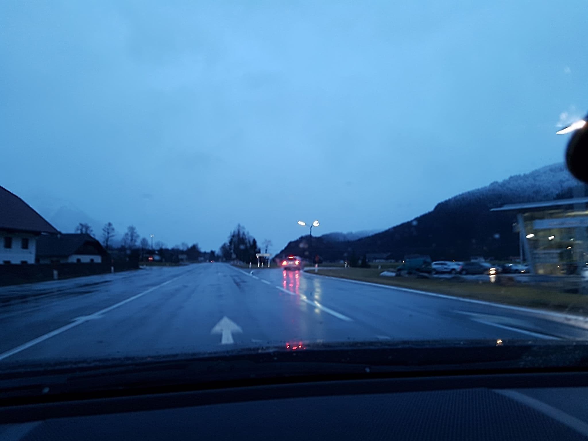 Street view near Appartement Pension Kasberger, Strobl — © schermy_at (CC BY-SA · Mapillary)