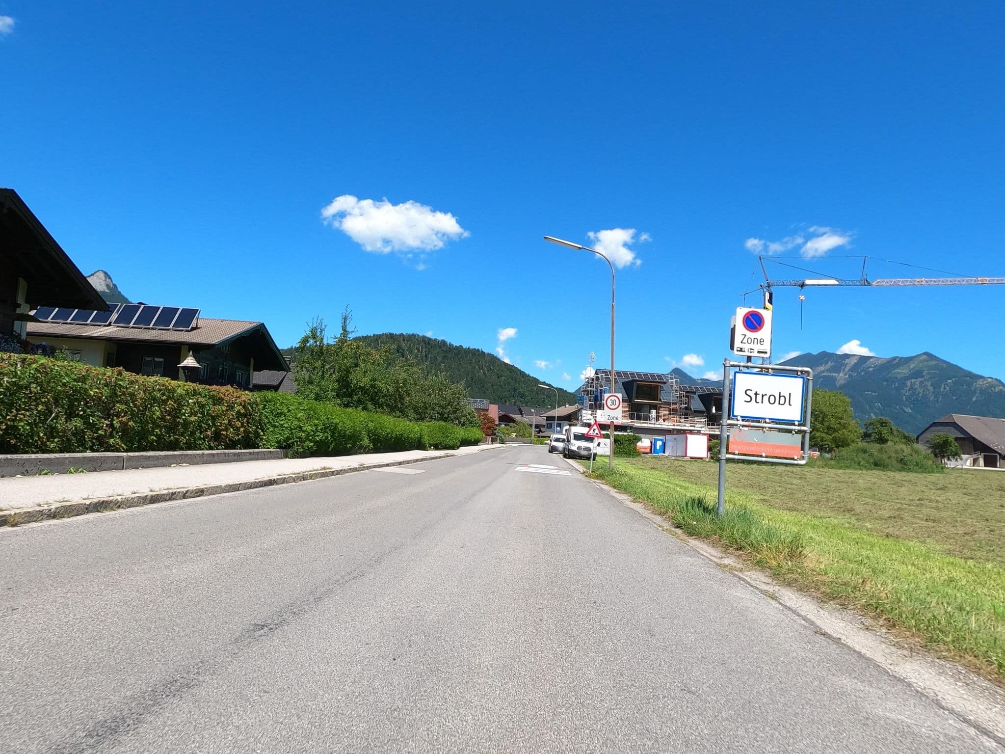 Street view near Landhaus Laimer, Strobl — © Langfahrer (CC BY-SA · Mapillary)