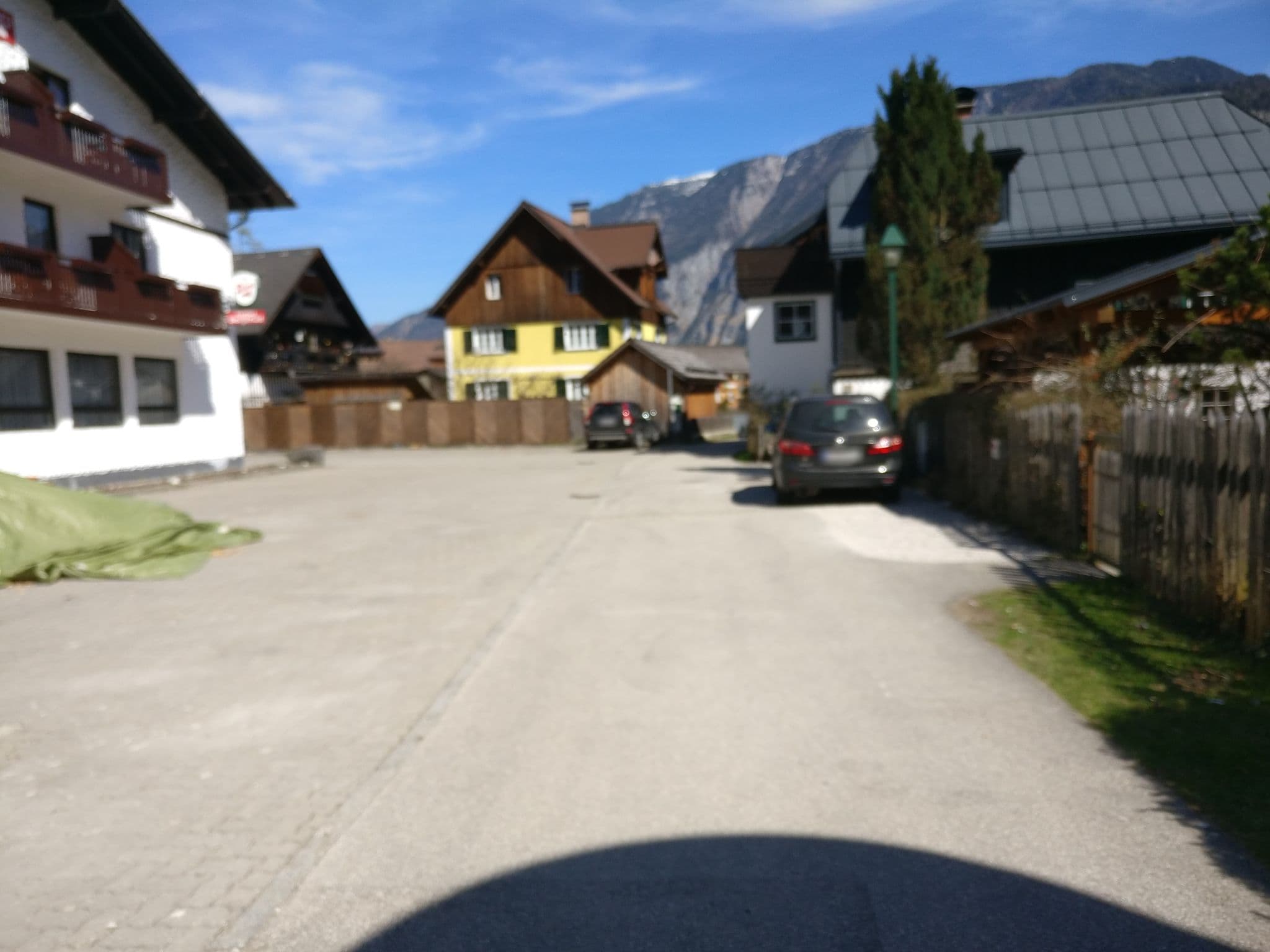 Street view near Anke Wassermeyer, Gosau — © aceini (CC BY-SA · Mapillary)