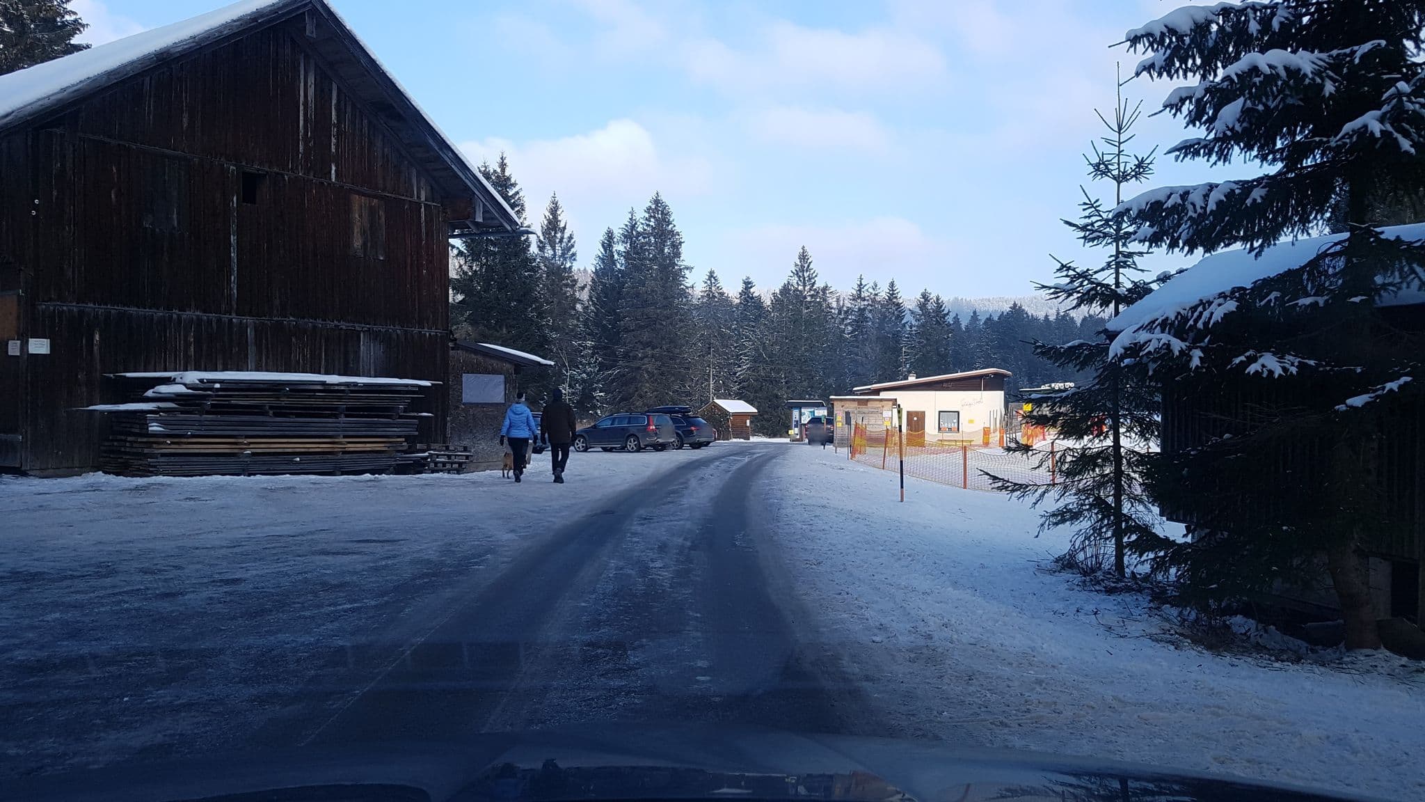 Street view near Zur Einkehr Wasenmoos, Thalgau — © schermy_at (CC BY-SA · Mapillary)