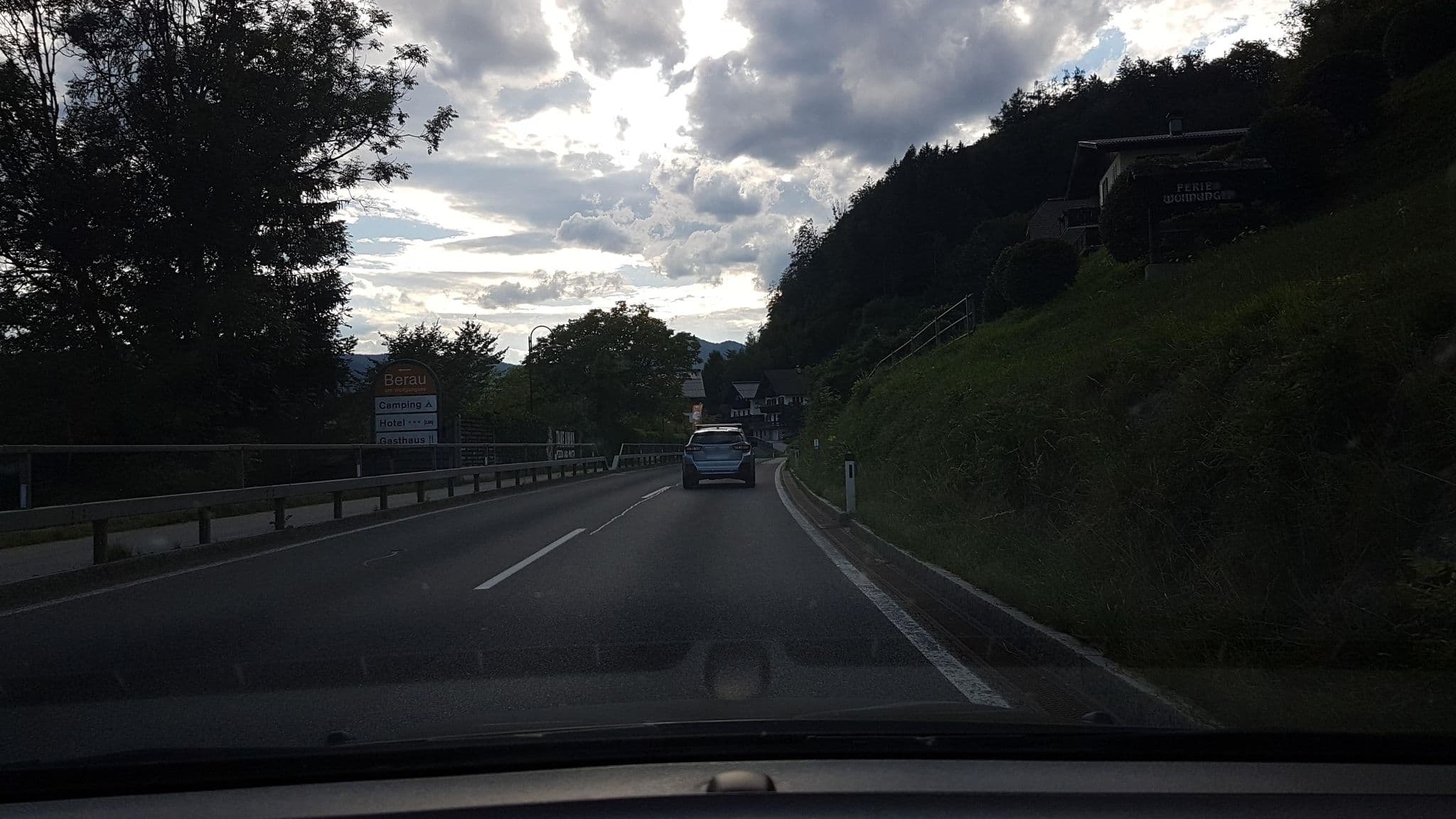 Street view near Haus Sommerau, Strobl — © Langfahrer (CC BY-SA · Mapillary)